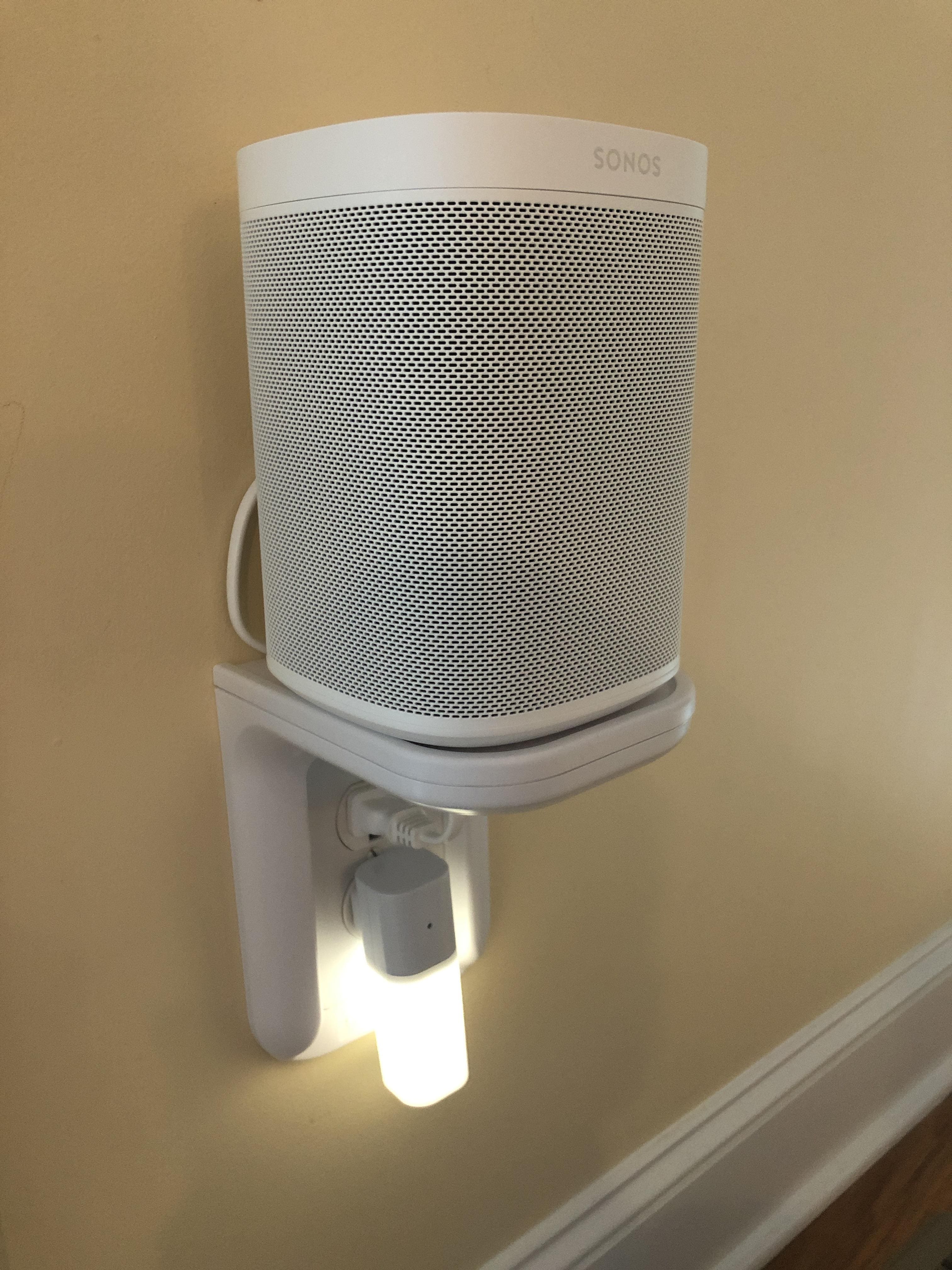 Sonos One (Gen 2) Smart Speaker with Voice Control built in