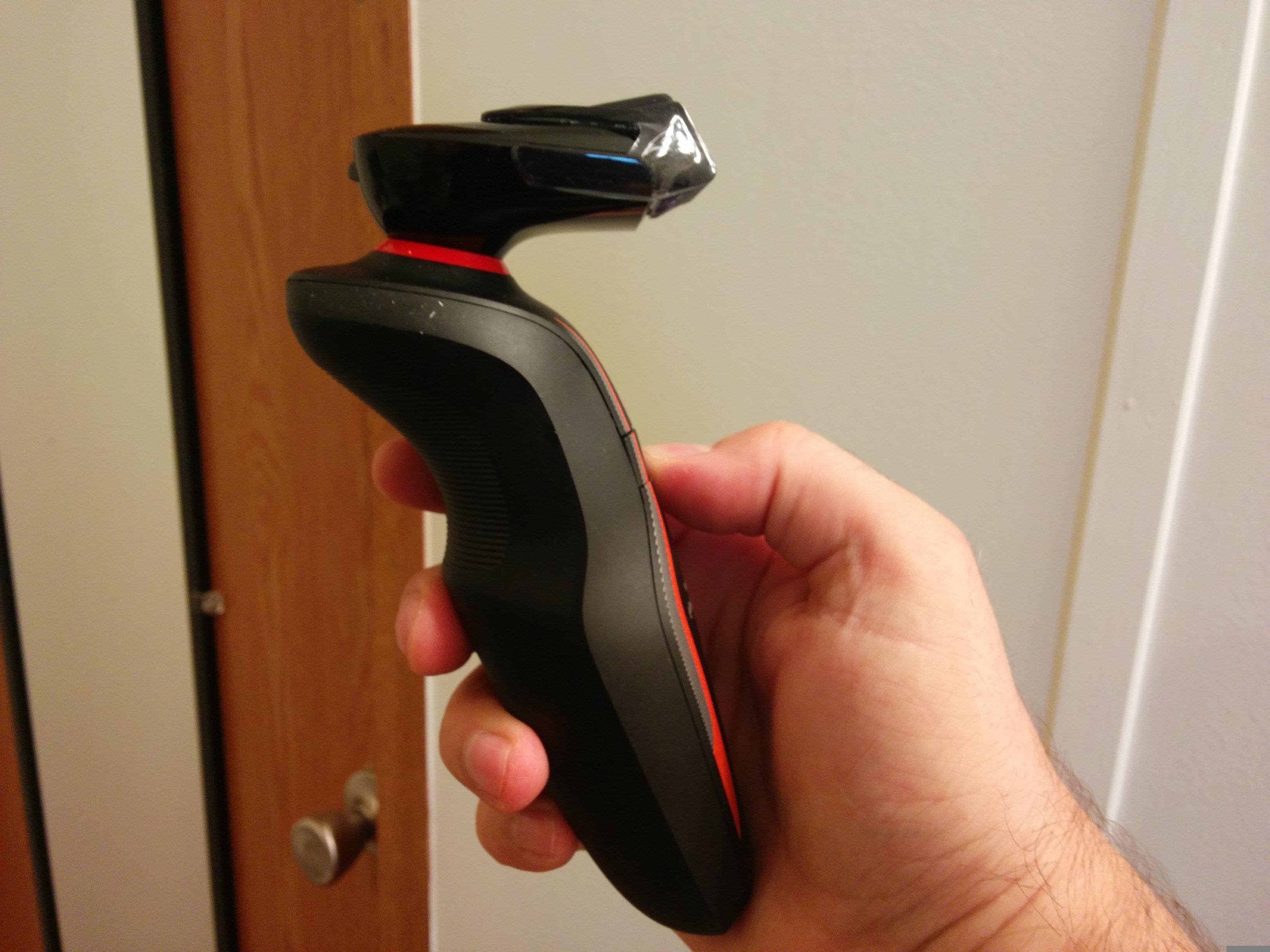 This is the 'backwards' style for the beard trimmer. (IMHO, works better), click to load a larger version