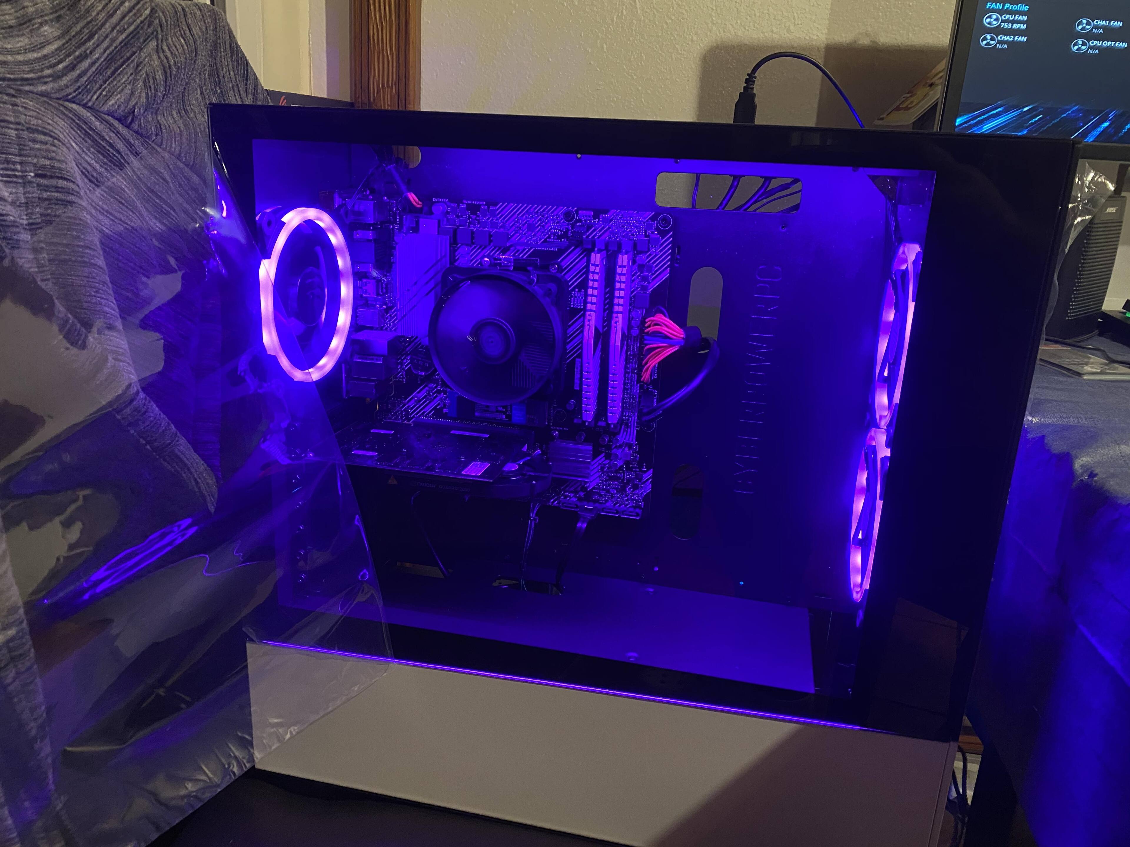 ゲーミングPC AMD Ryzen 5 3600/5600XT Skytech Gaming PC AMD Ryzen 5 3600 6-Core,GTX 1650 Super 4GB