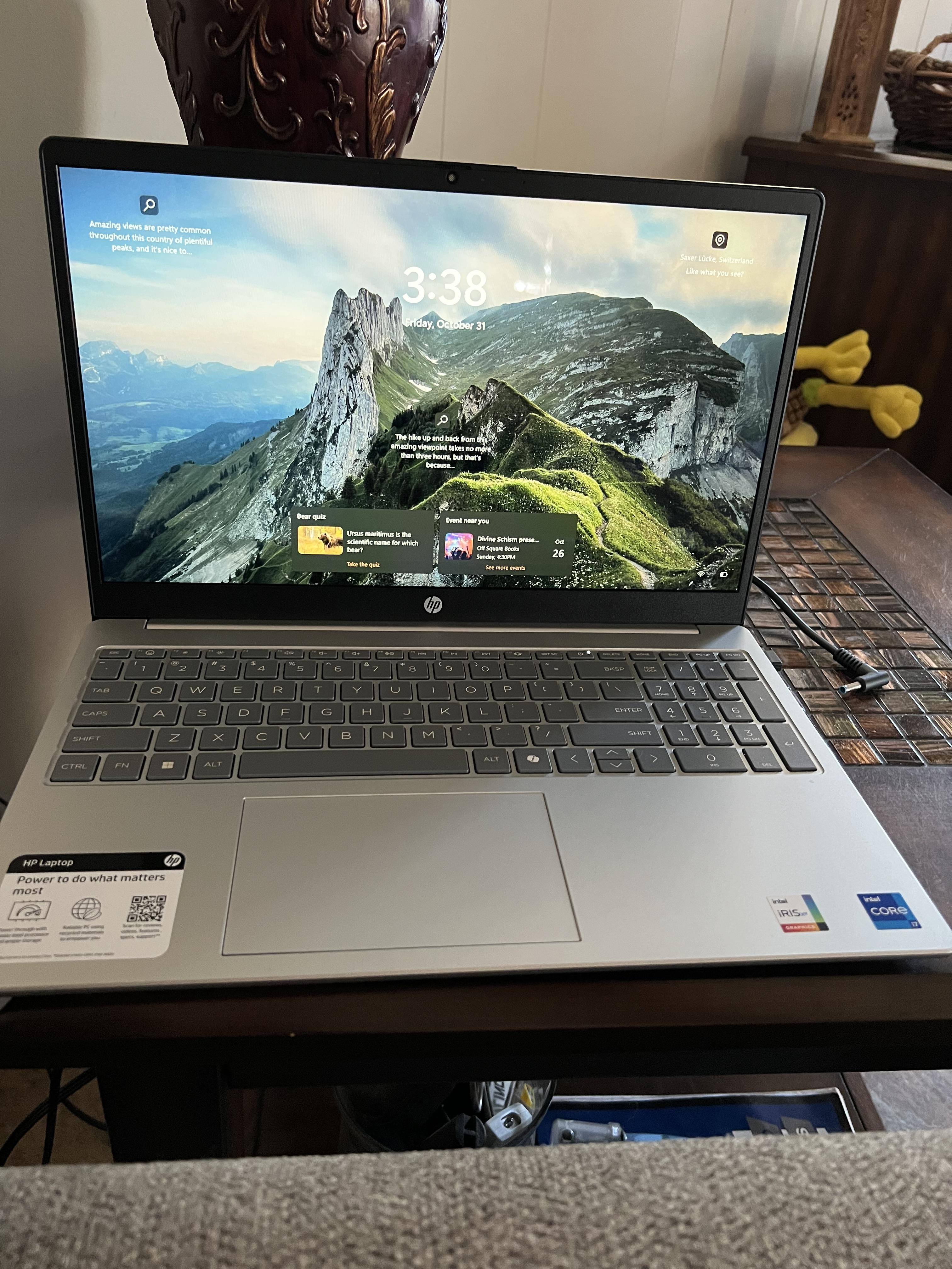 HP 15.6