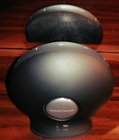 Harman Kardon Onyx Mini - Front & Back, click to load a larger version