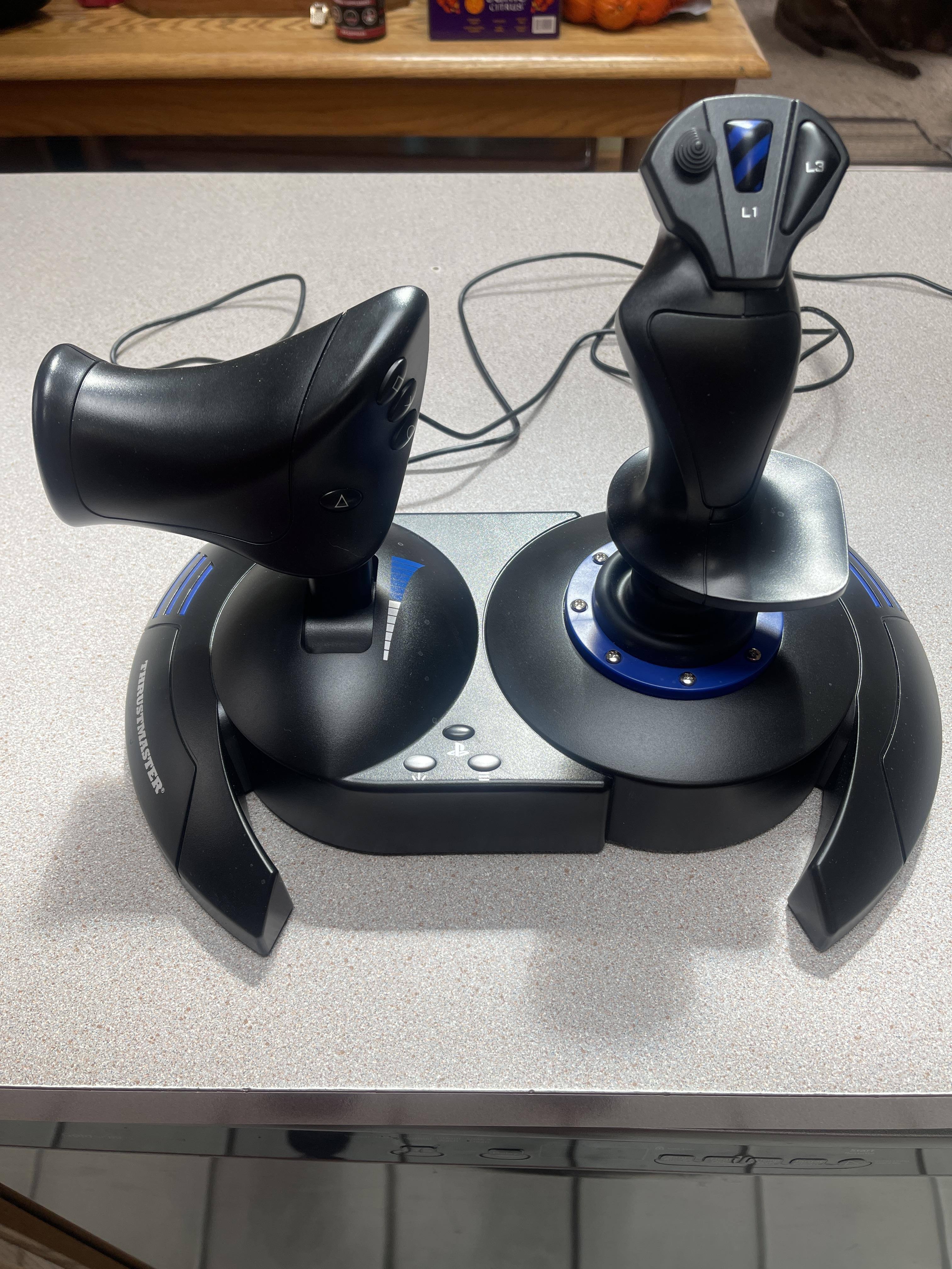 Thrustmaster T.Flight Hotas 4 Joystick for PlayStation 4