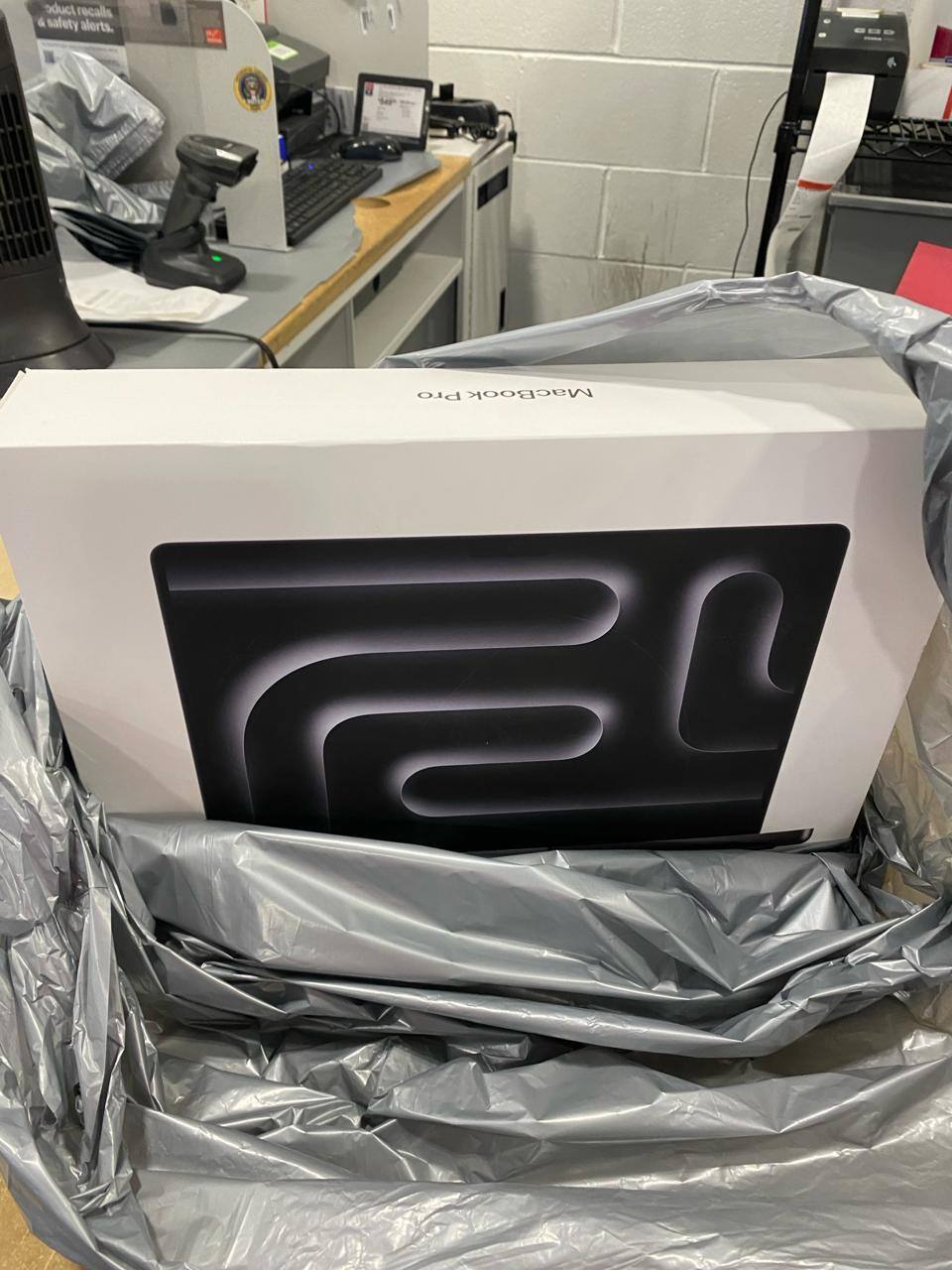 Customer provided, click to load a larger version