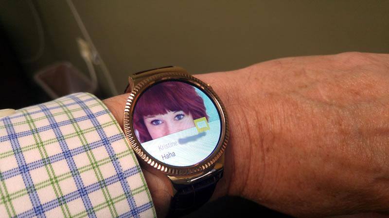 Text received. Swipe left and Reply!, click to load a larger version