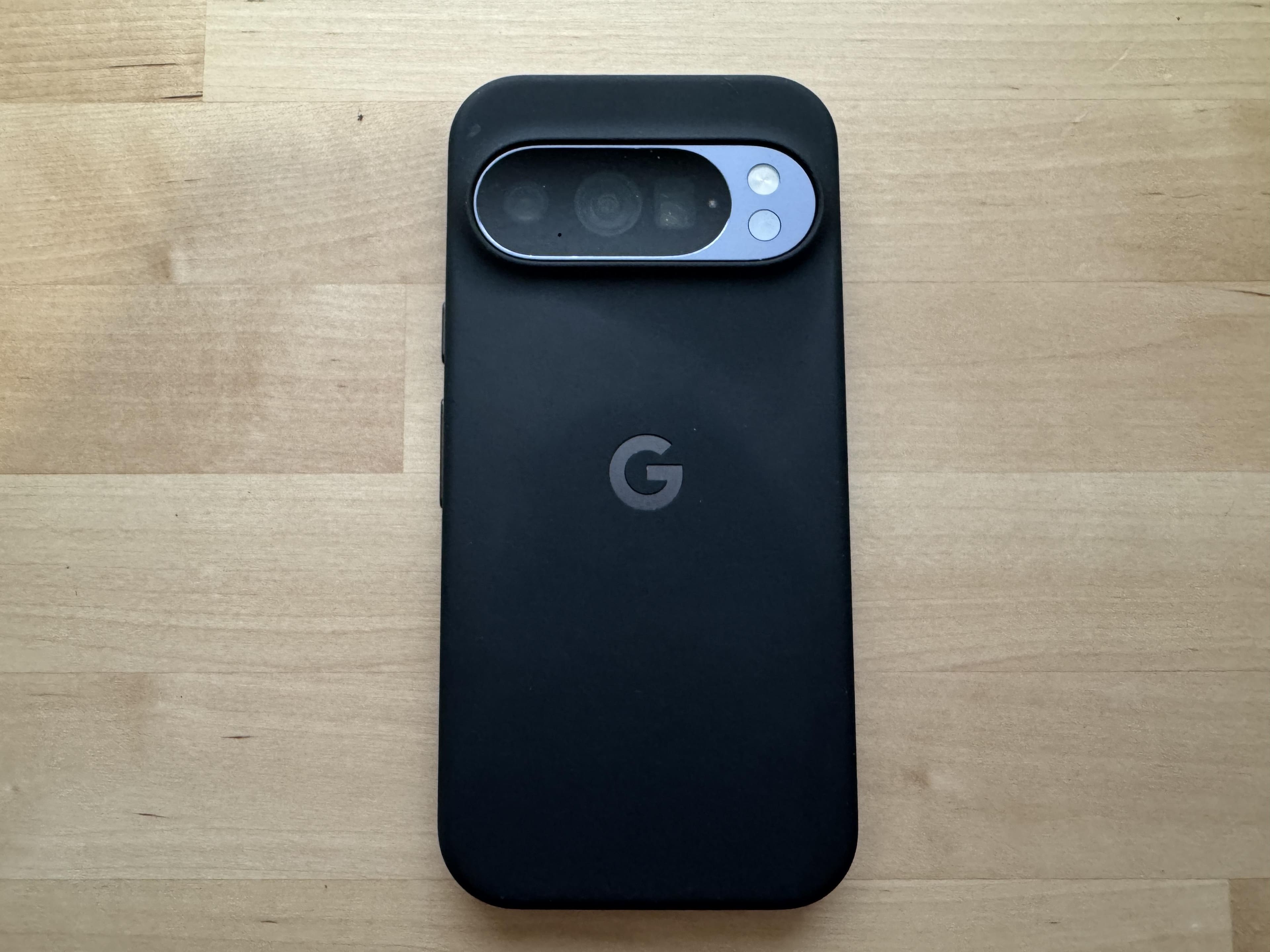 Google Pixel 10/10 Pro Case Obsidian GA09835-WW - Best Buy