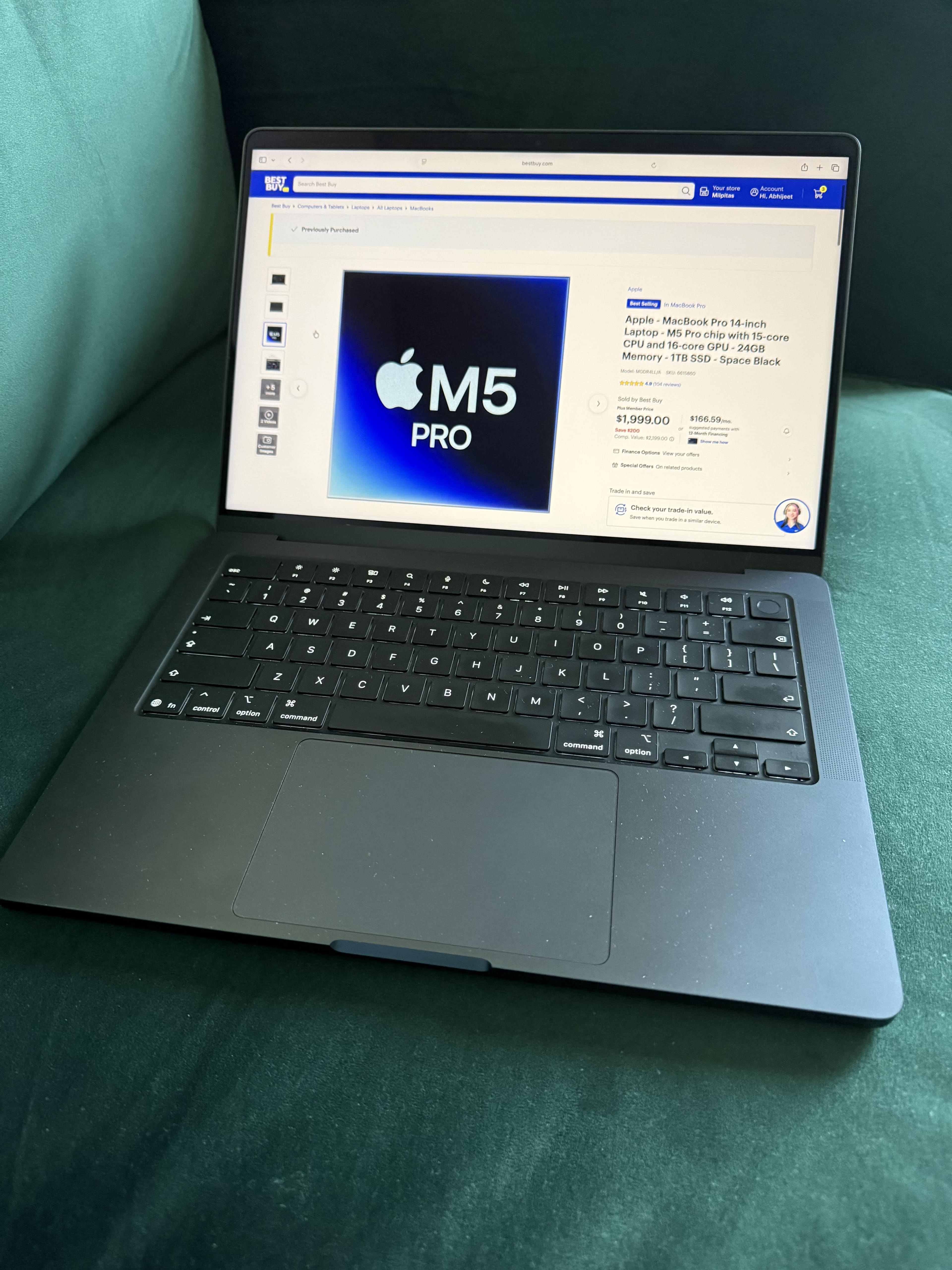 Apple MacBook Pro 14 inch Laptop M5 Pro chip with 15 core CPU and