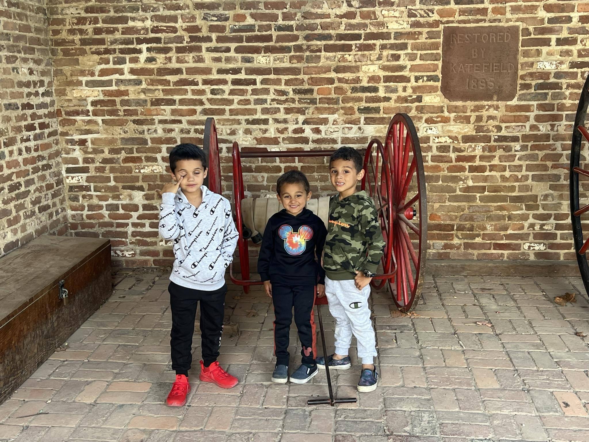 Customer provided, click to load a larger version