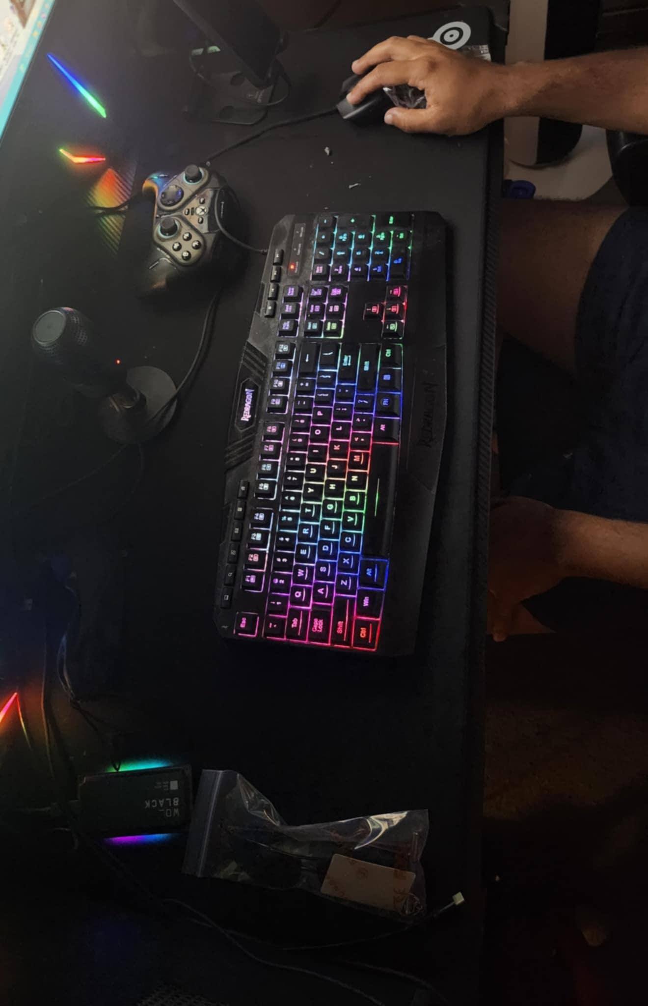 Mousepad under my keyboard, click to load a larger version
