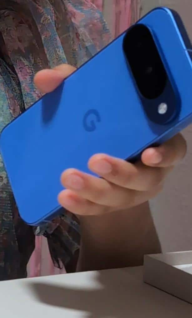 Google Pixel 10 128GB (Unlocked) Obsidian GA09744-US - Best Buy
