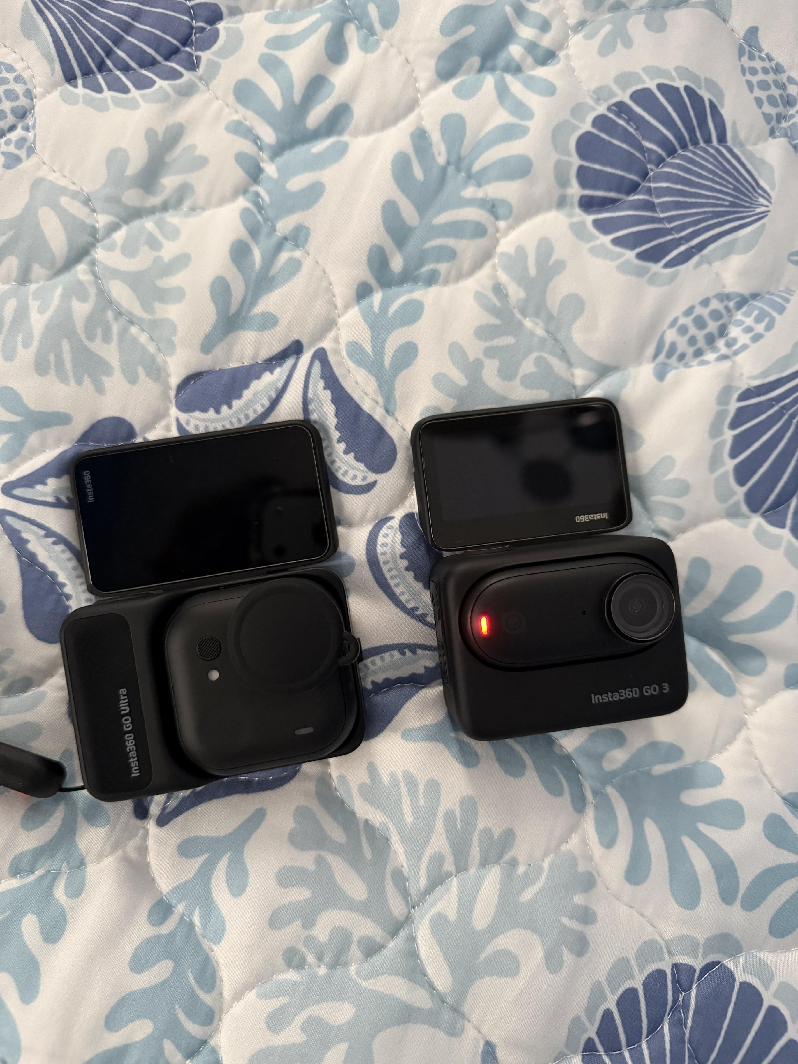 Insta360 GO Ultra Action Camera Creator Bundle Black GOUltra06