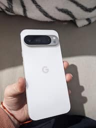 Google Pixel 9 Pro XL 128GB (Unlocked) Porcelain GA05901-US