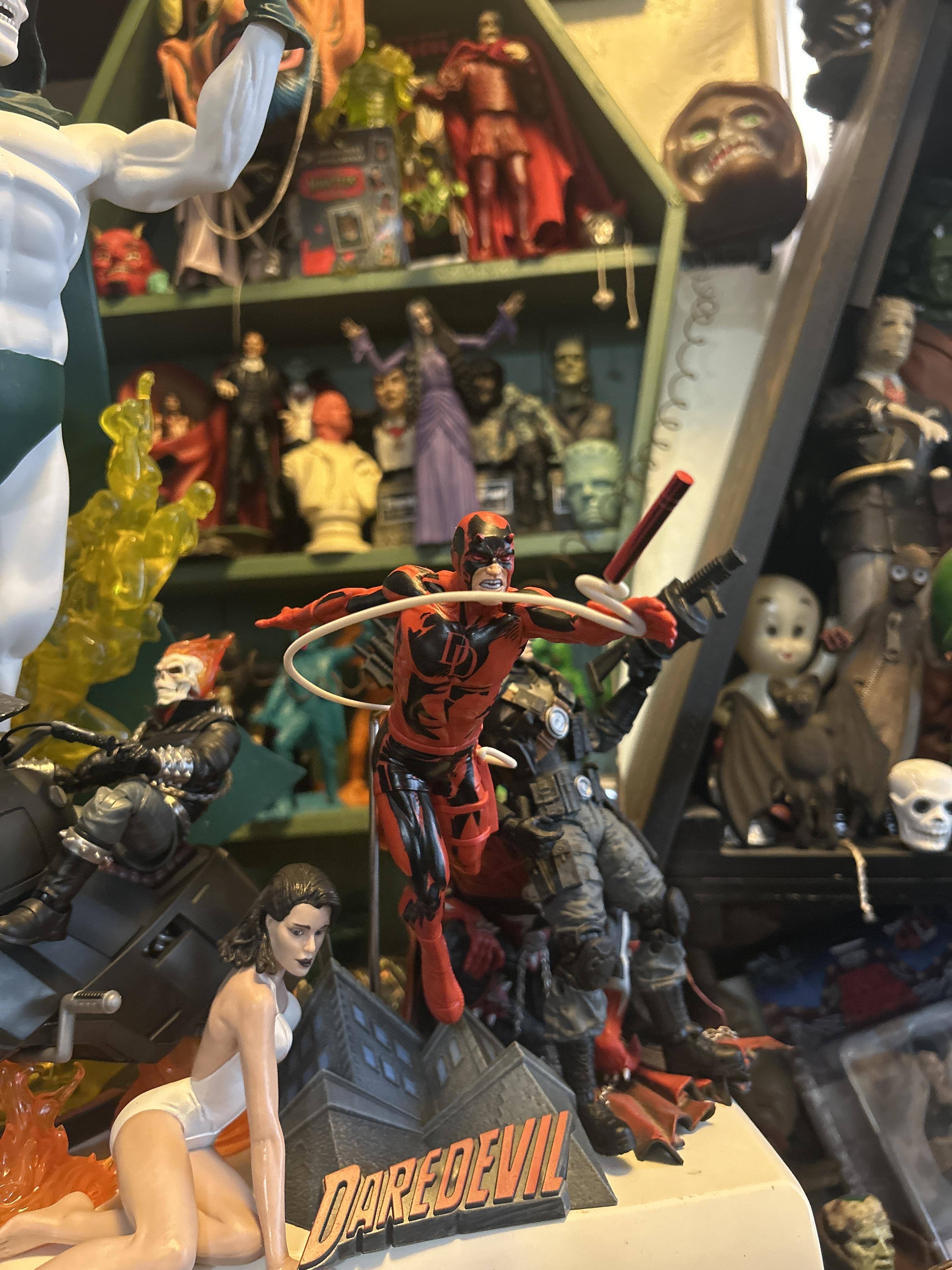 McFarlane Toys Marvel 6.8