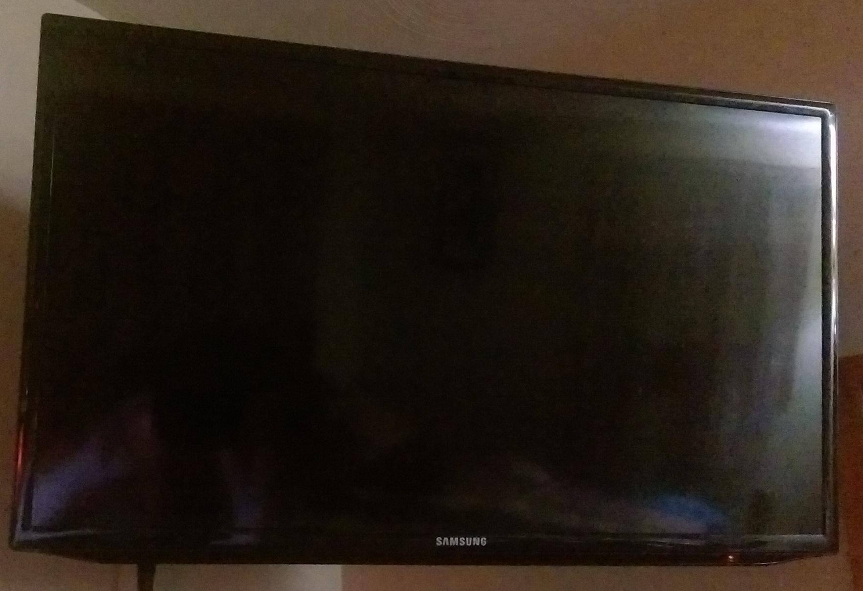 Put it on the wall too., click to load a larger version