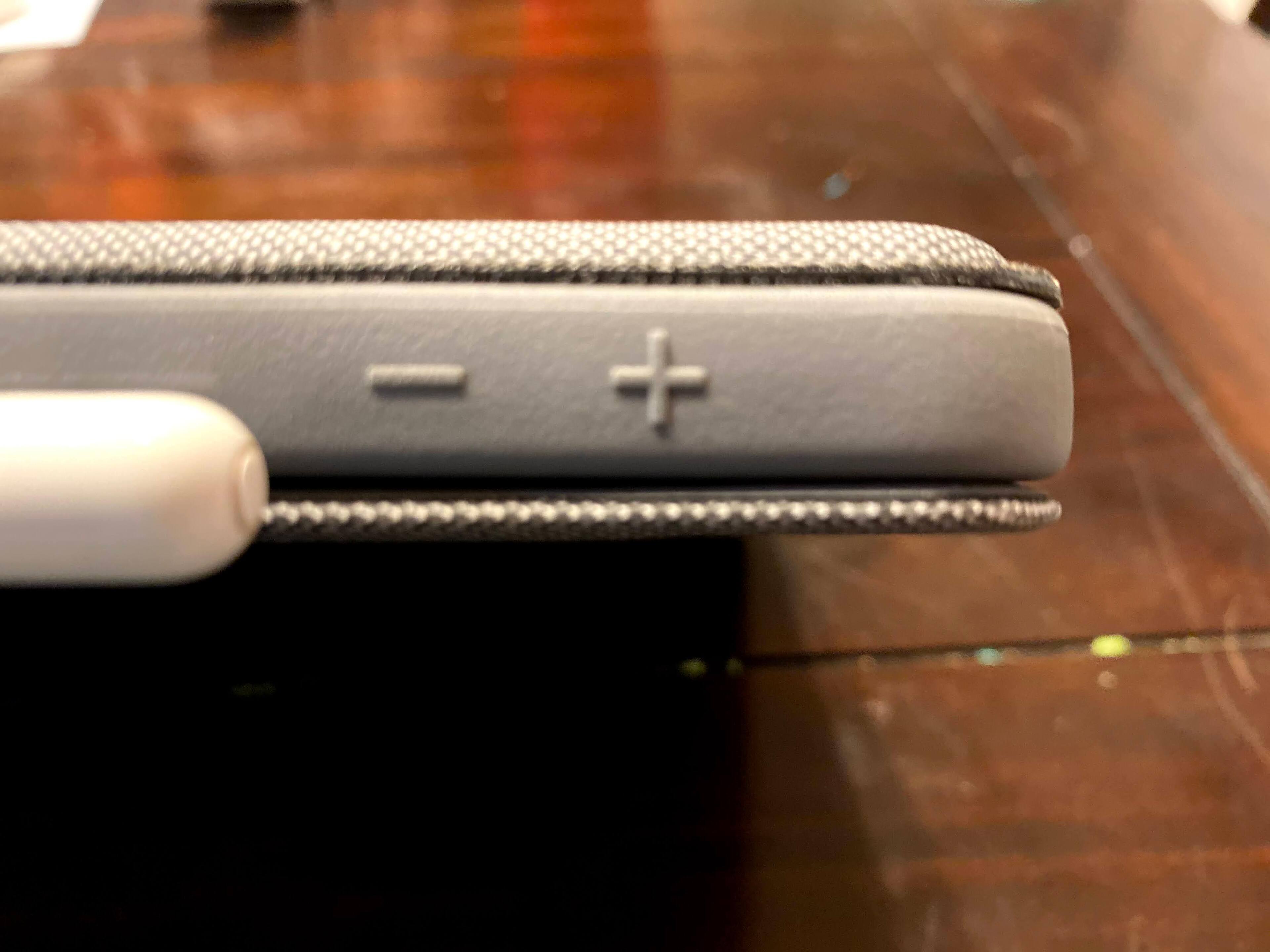 Buttons look nice but are too shallow making them harder to find, click to load a larger version