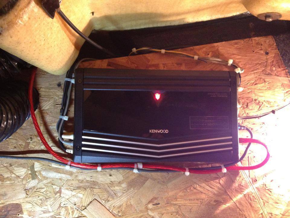 Kenwood Amp, click to load a larger version