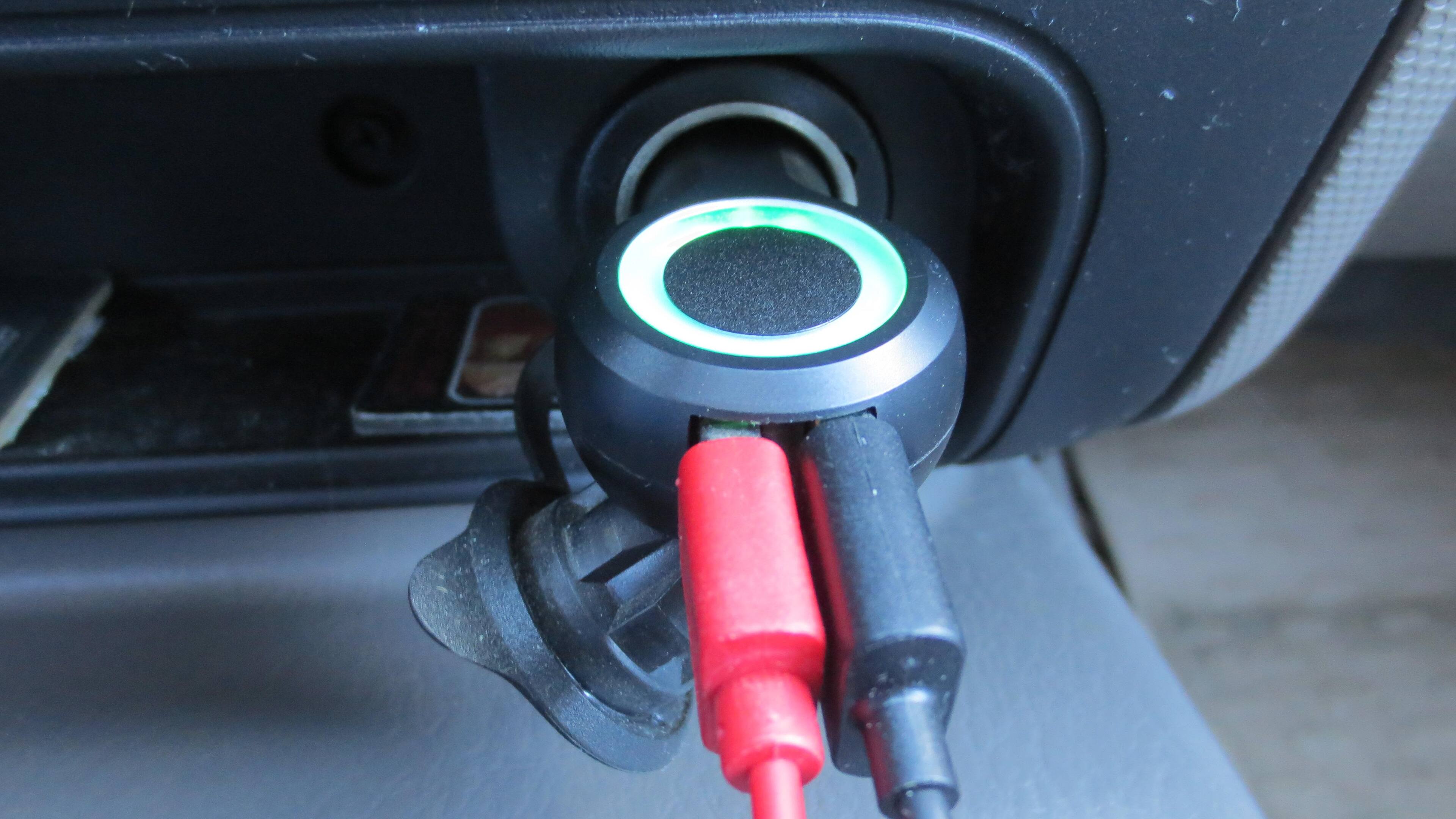 The white ring glows a nice soft green when it is powered up., click to load a larger version