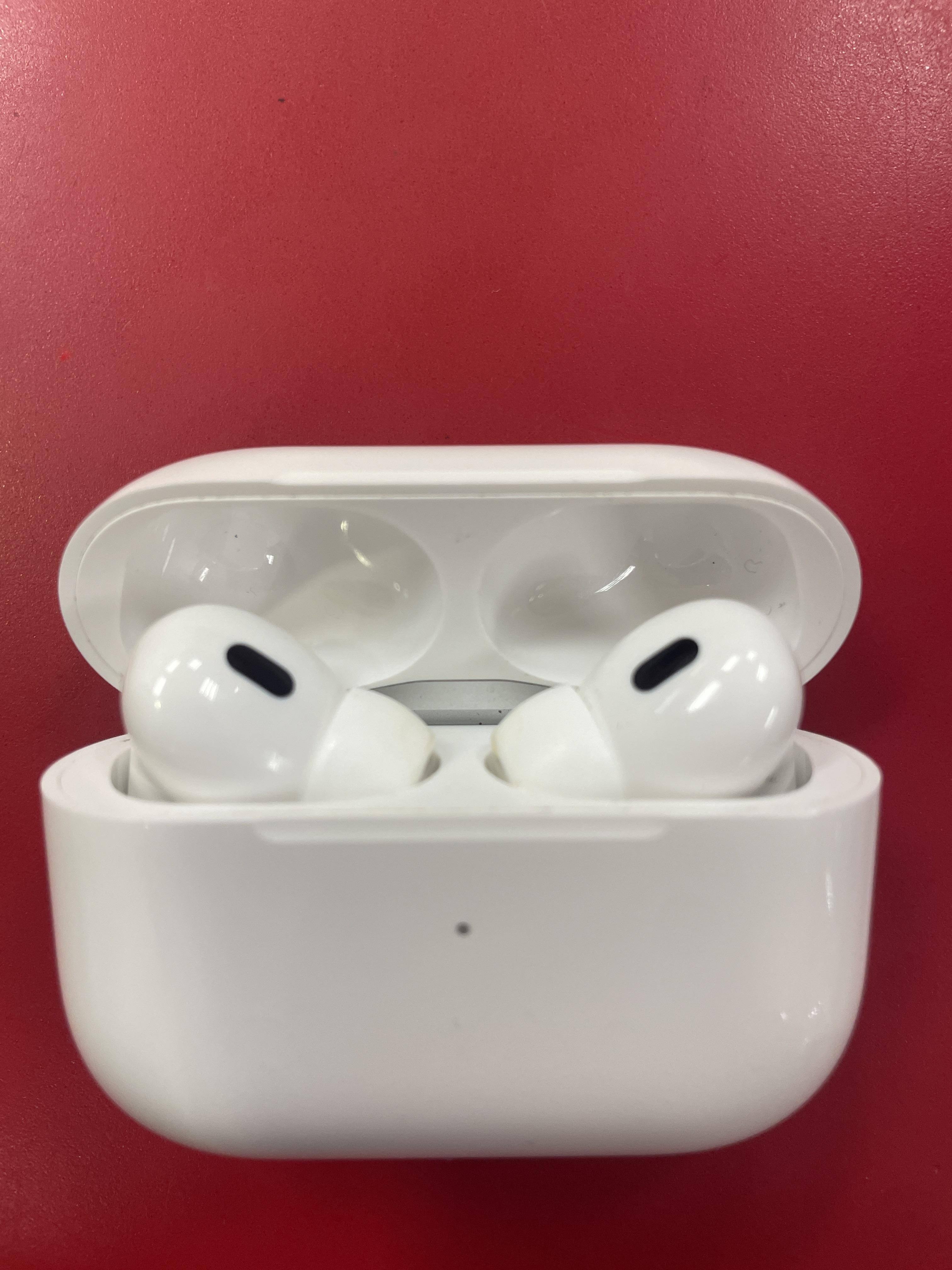 AirPodspro第二世代 MQD83J/A WHITE Apple AirPods Pro (2nd generation) White MQD83AM/A - Best Buy