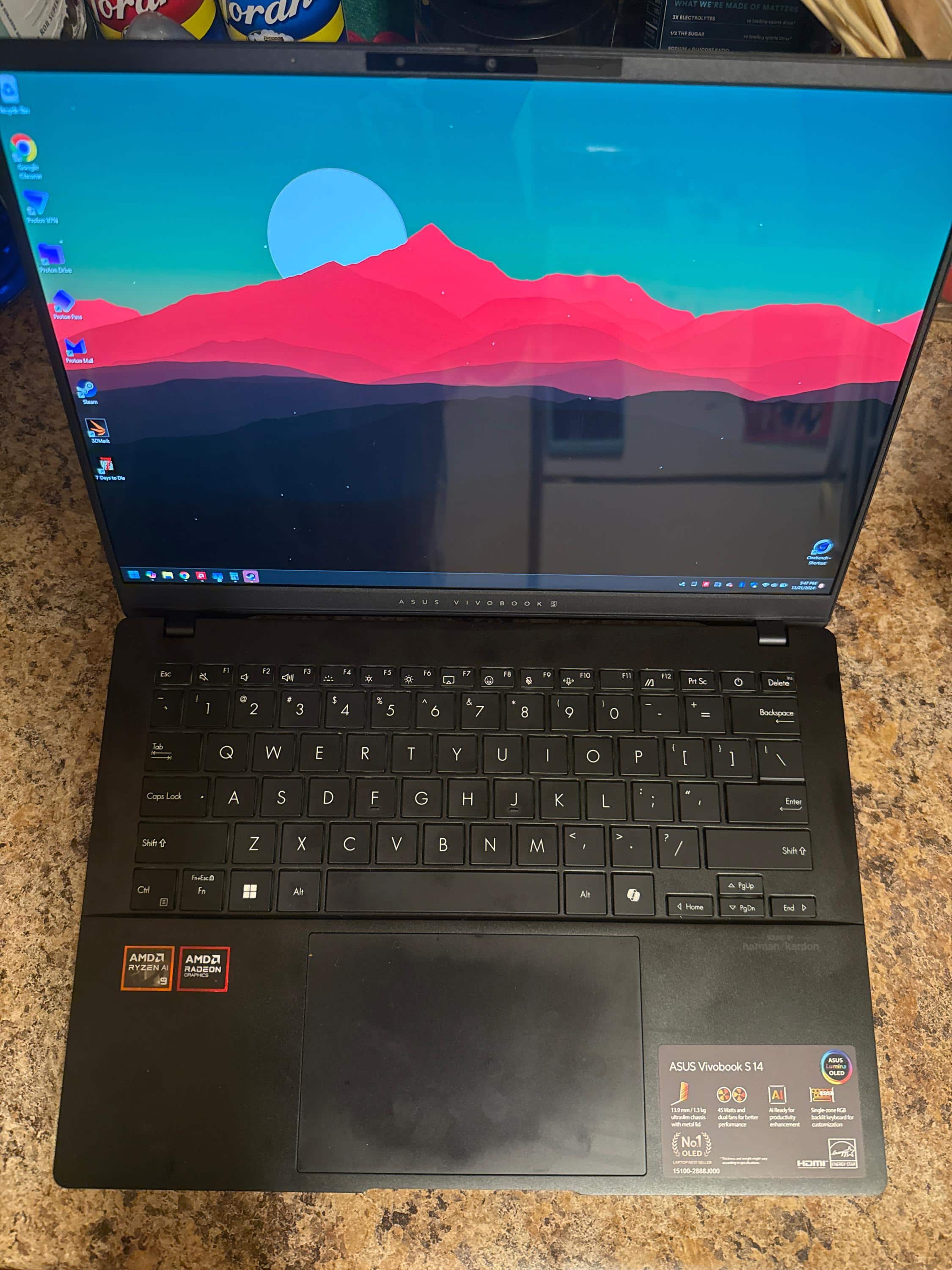ASUS Vivobook S 14 ASUS Vivobook S 14