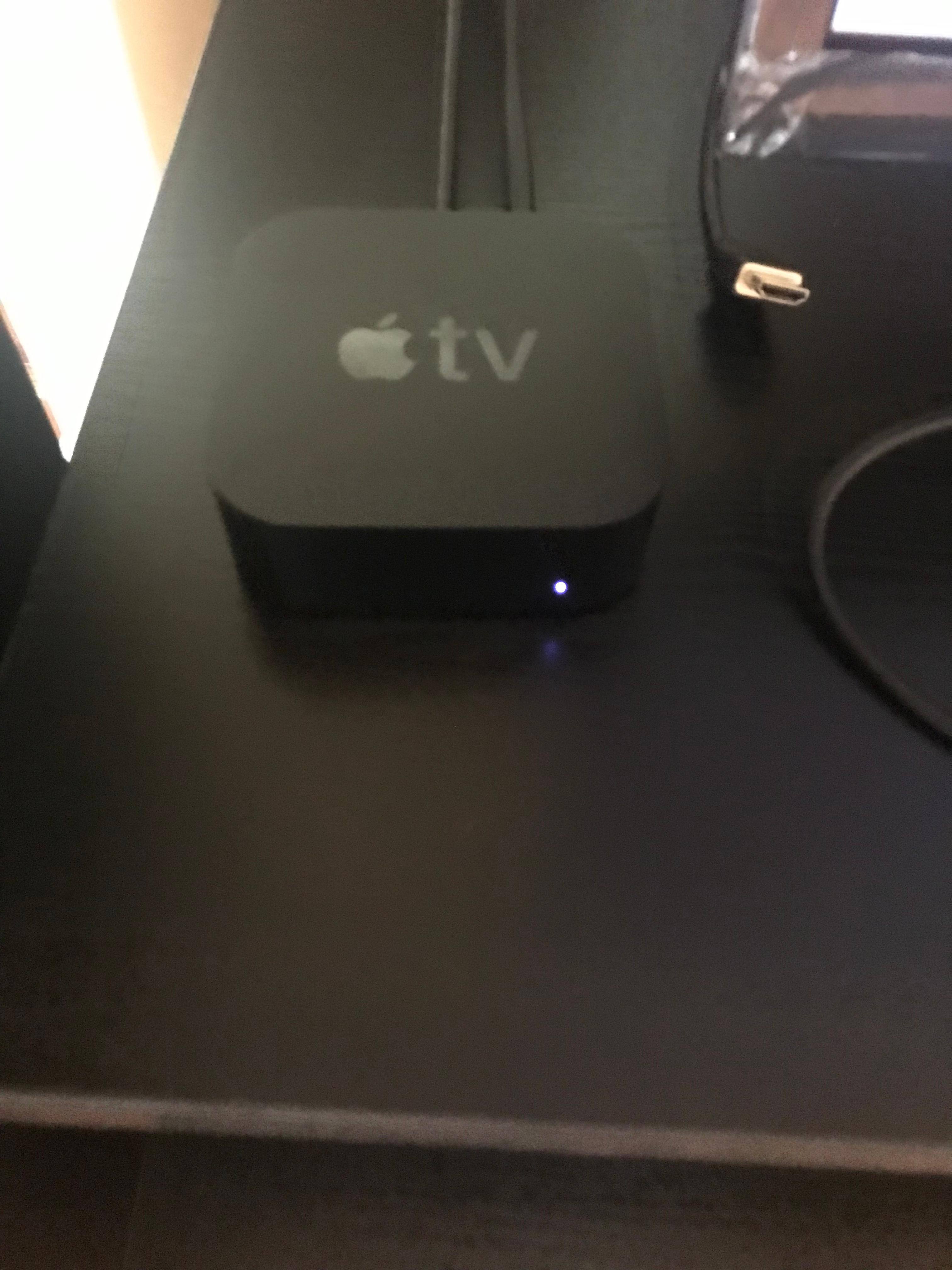 その他 AppleTV 4K HDR (64GB) MP7P2LL/A Amazon.com: Apple TV 4K (64GB, Previous Model) : Electronics