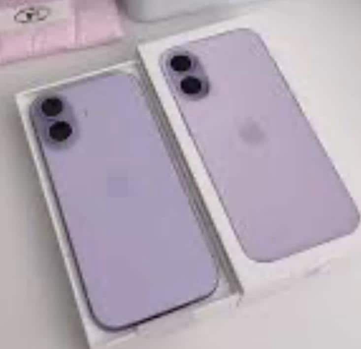 Apple Pre Owned Excellent iPhone 11 64GB (Unlocked) White MWKN2LL