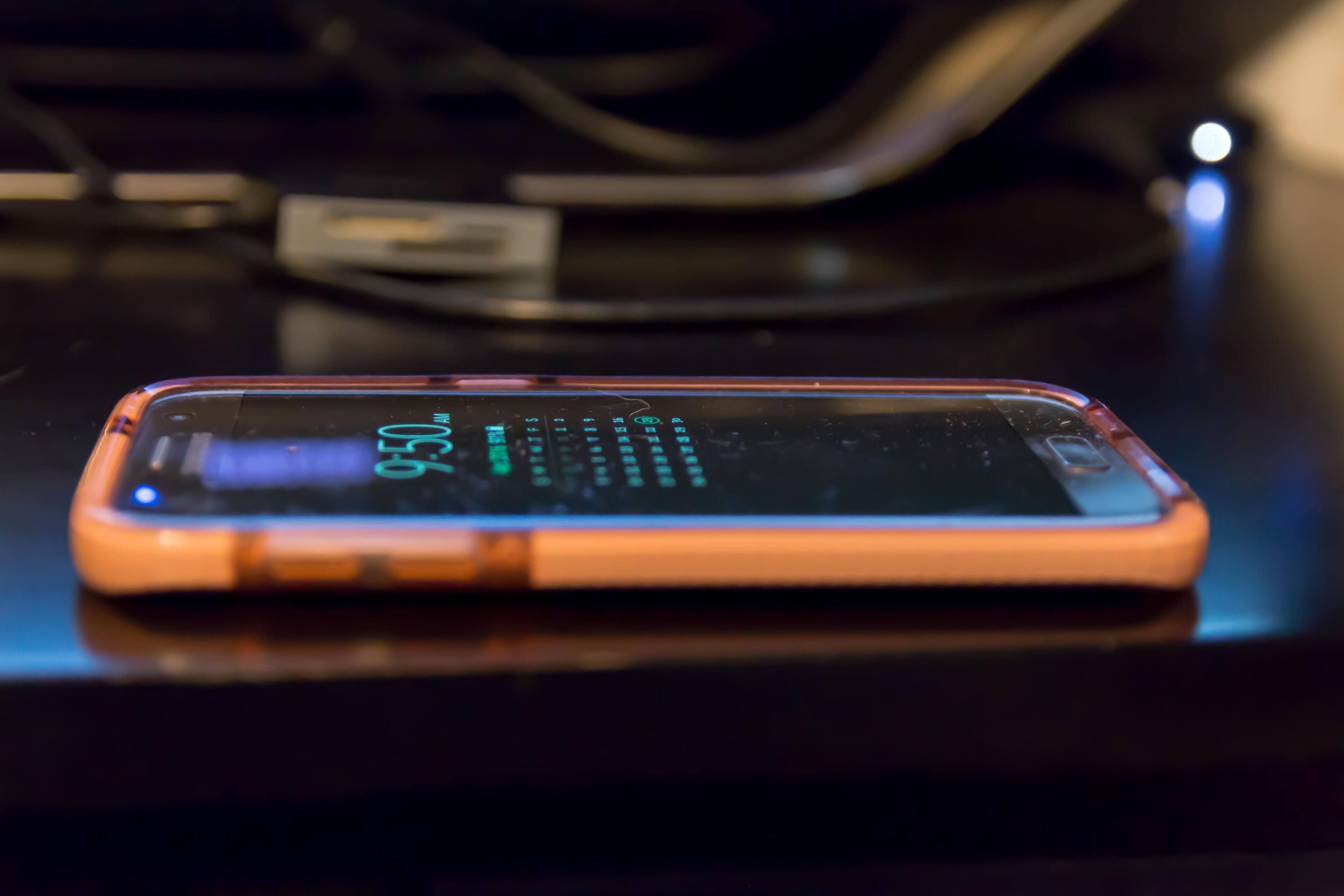 Side, click to load a larger version