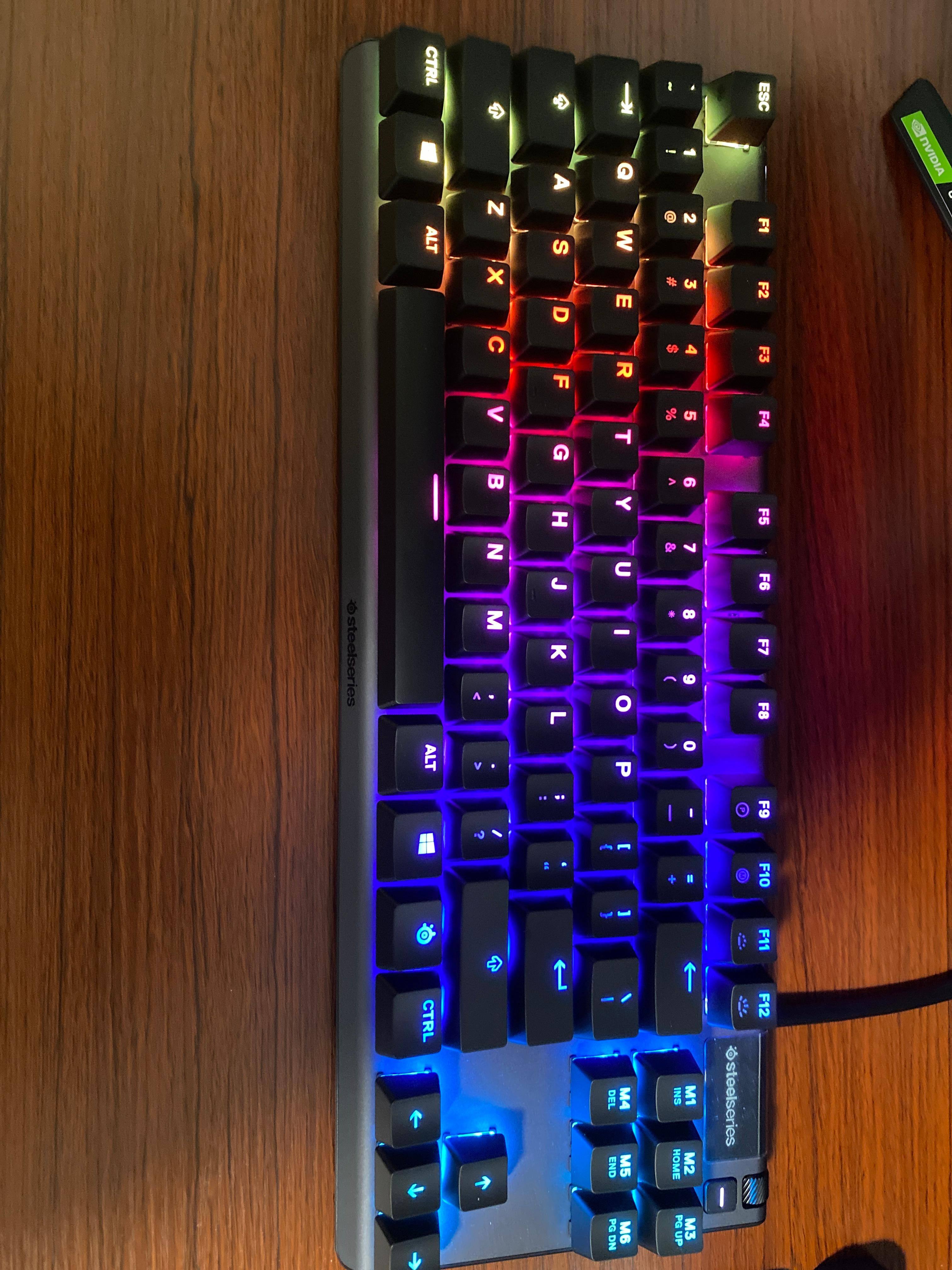 Apex pro TKL US64734 LED一部難あり APEX Pro TKL(2023)のLEDバグを直す。｜紬こむぎ