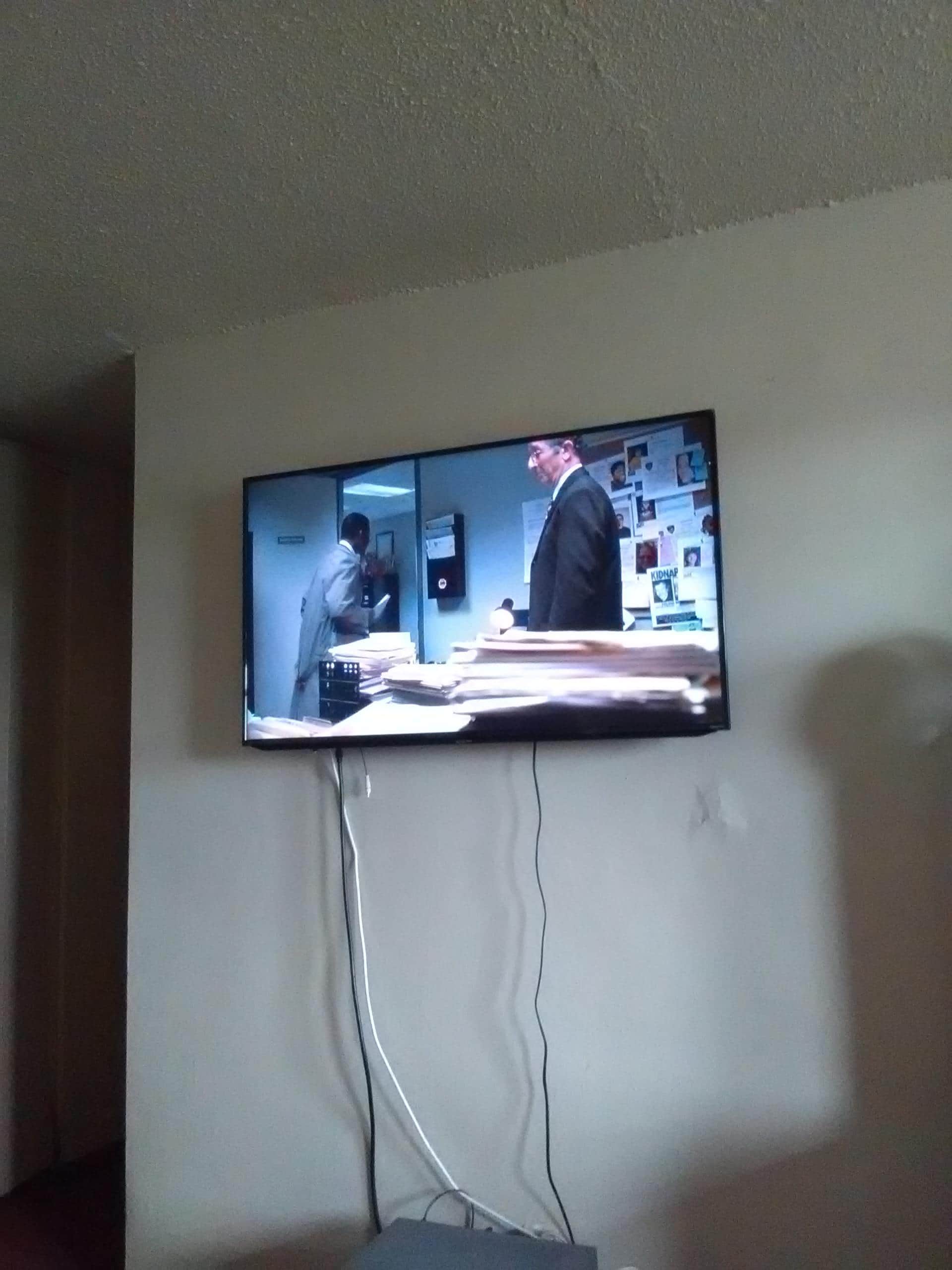 50in Smart HDTV, click to load a larger version