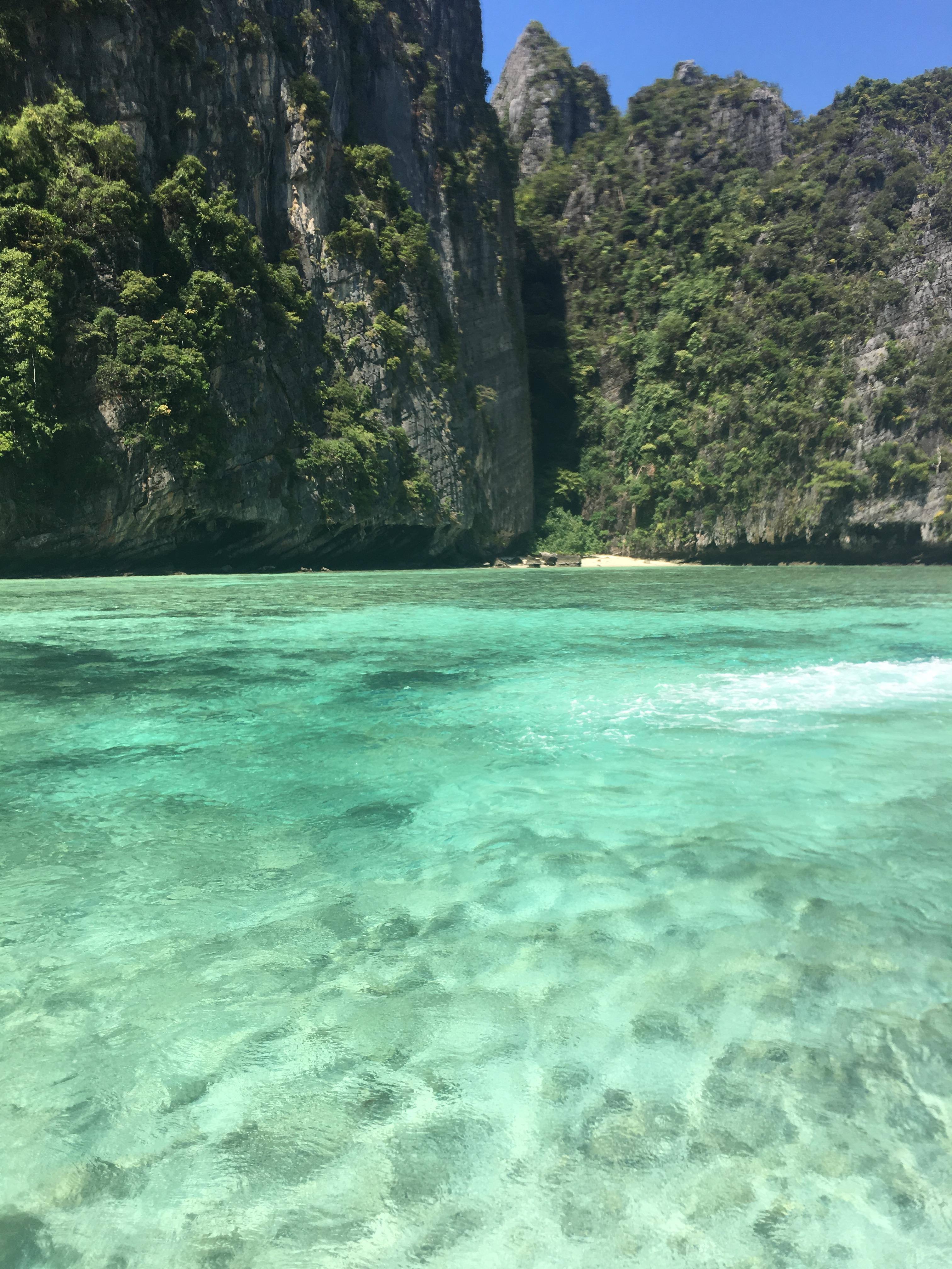 Phi Phi Island, click to load a larger version