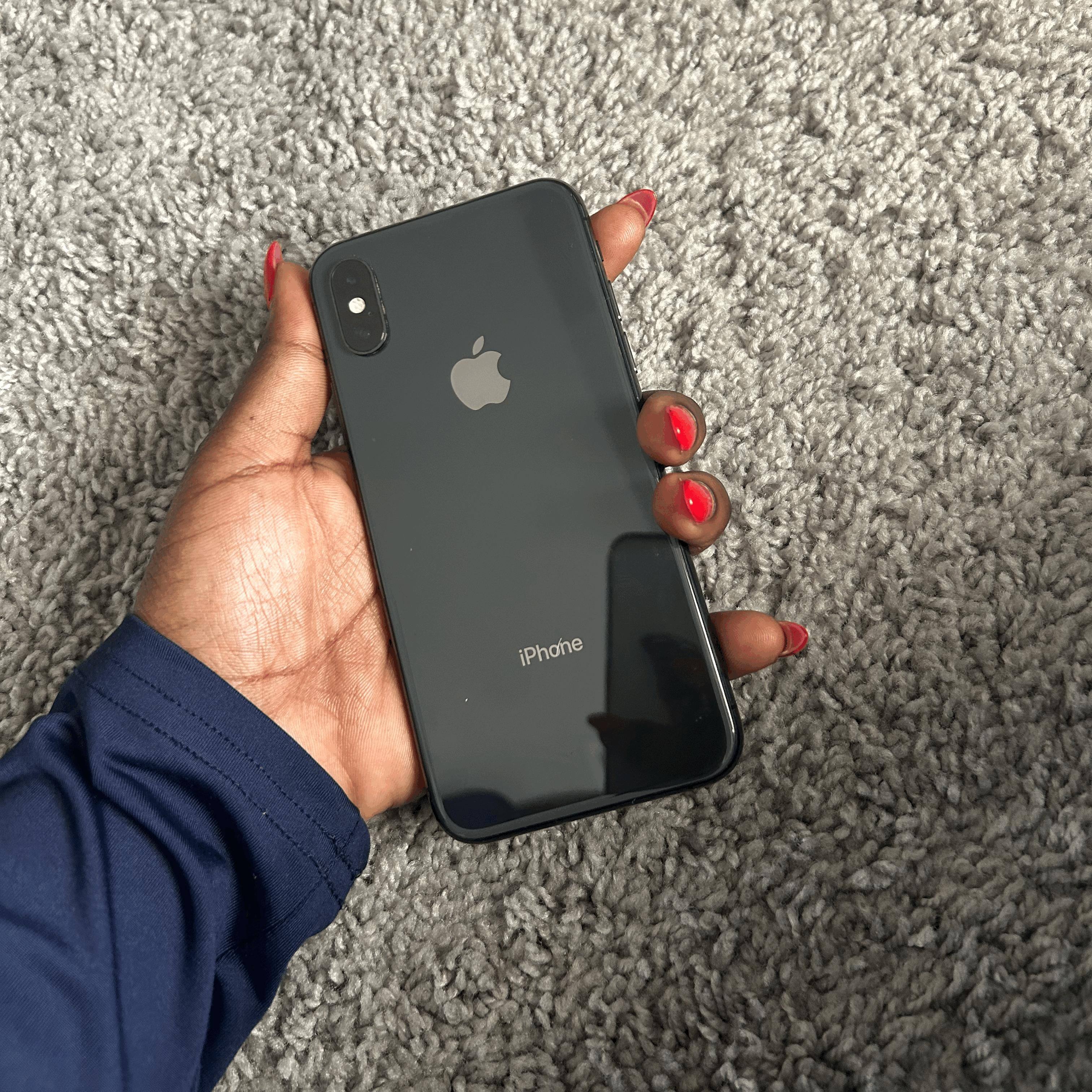 Apple Pre Owned Excellent iPhone XS 64GB (Unlocked) Space