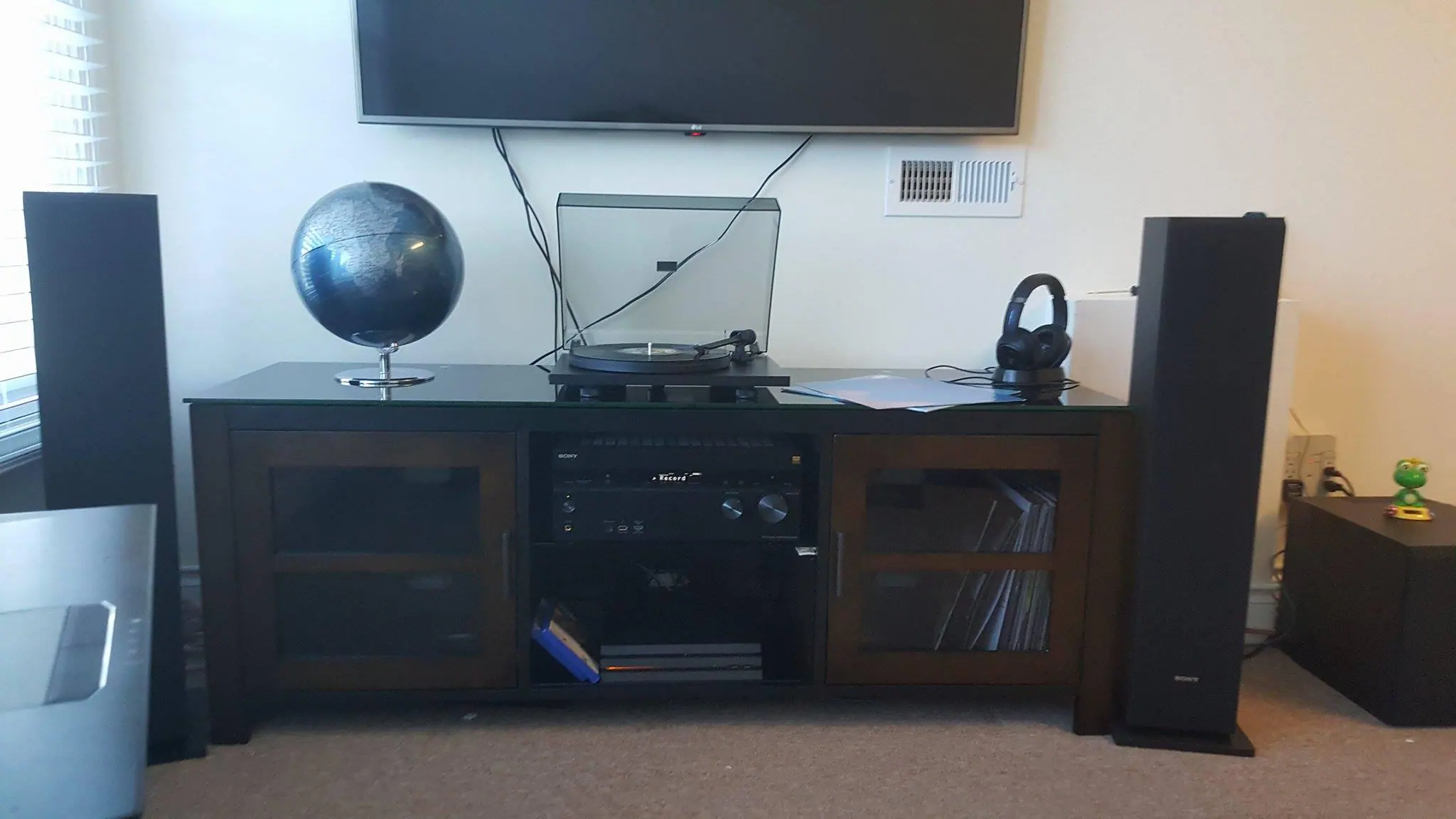 in my Man Cave, click to load a larger version