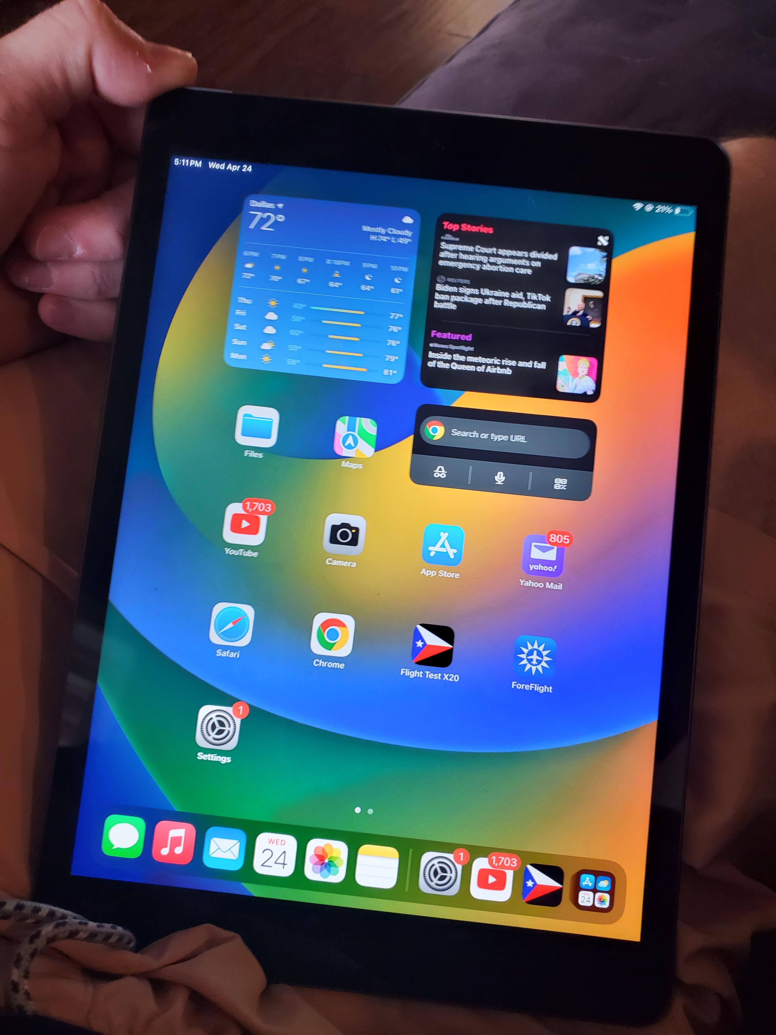 Apple 10.2 Inch iPad (9th Generation) with Wi Fi + Cellular 64GB