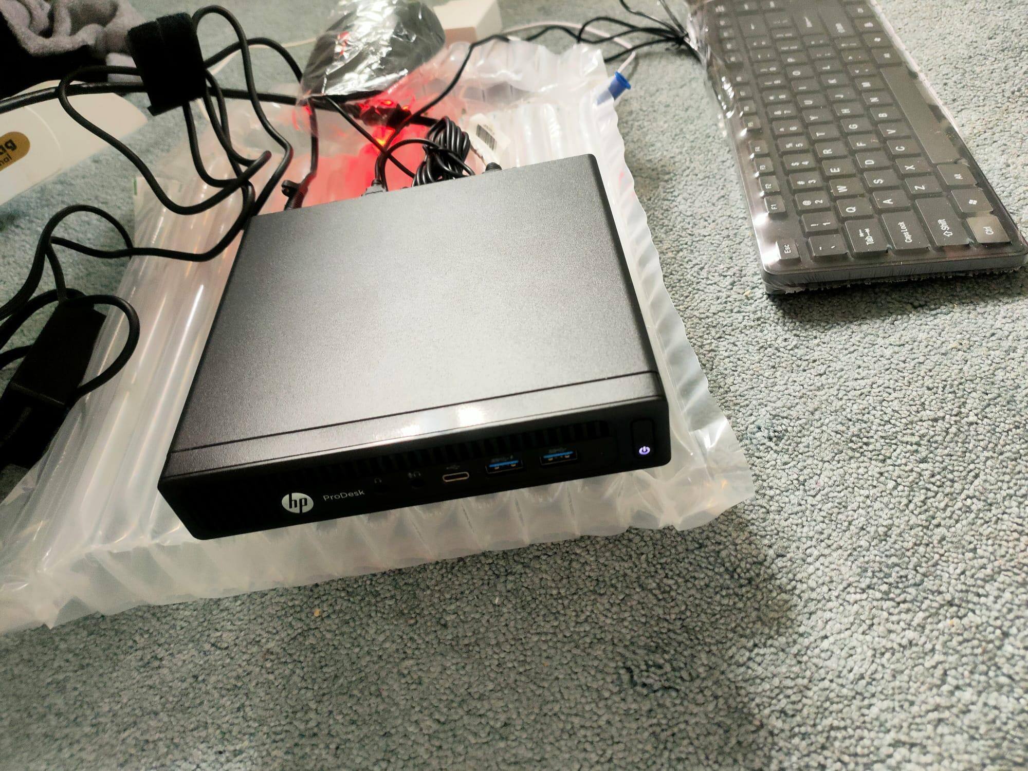HP ProDesk ミニPC 21V4ANZF7EL._UF350,350_QL80_.jpg