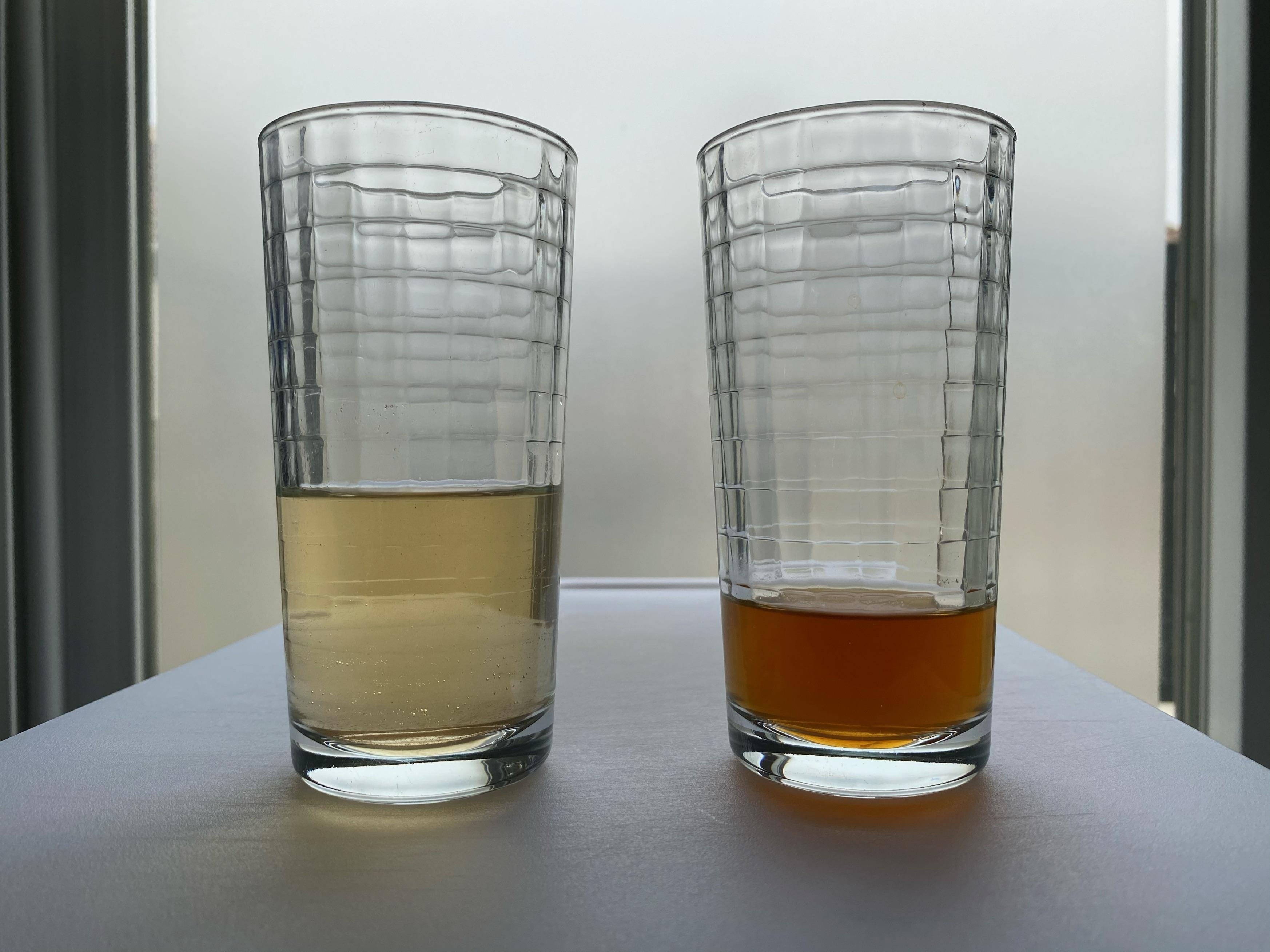 De'Longhi on the right, click to load a larger version