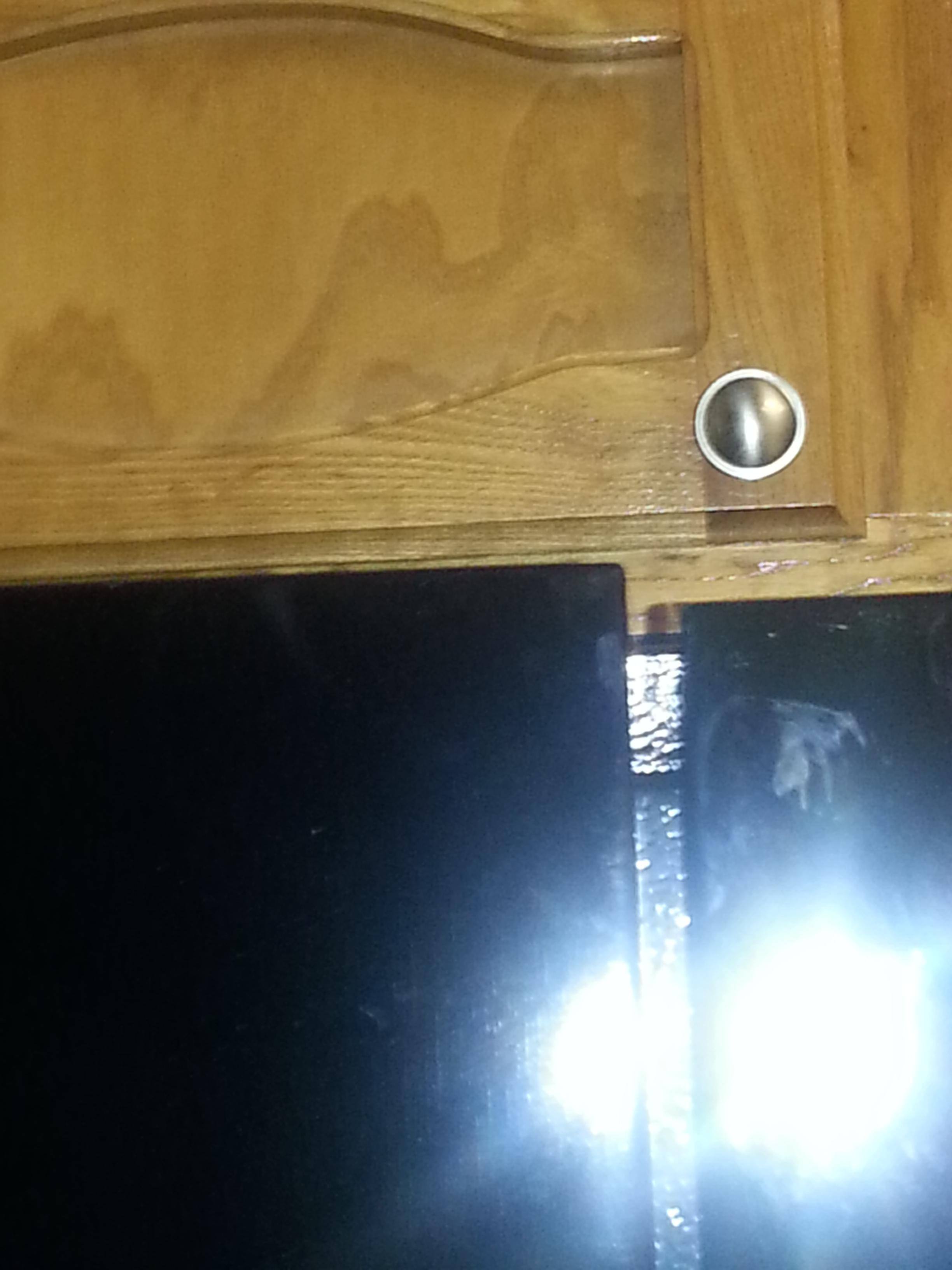 uneven doors, click to load a larger version