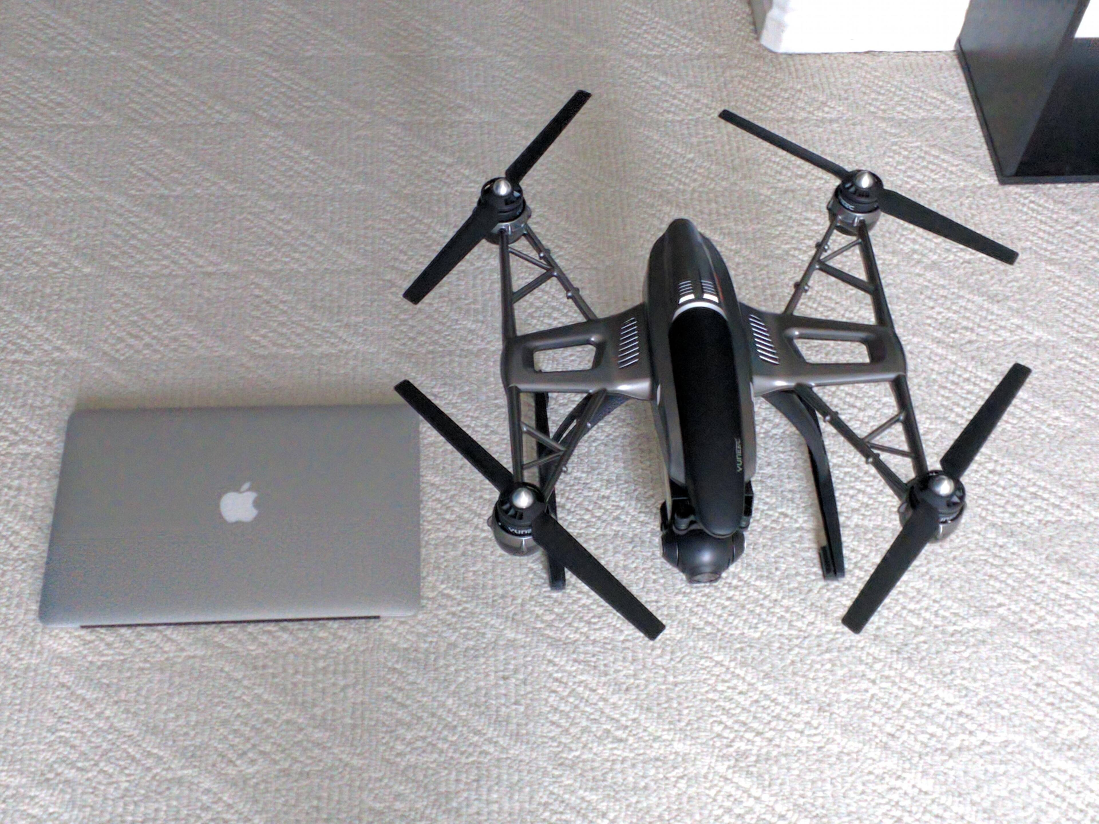 15 inch MacBook Pro for size comparison., click to load a larger version