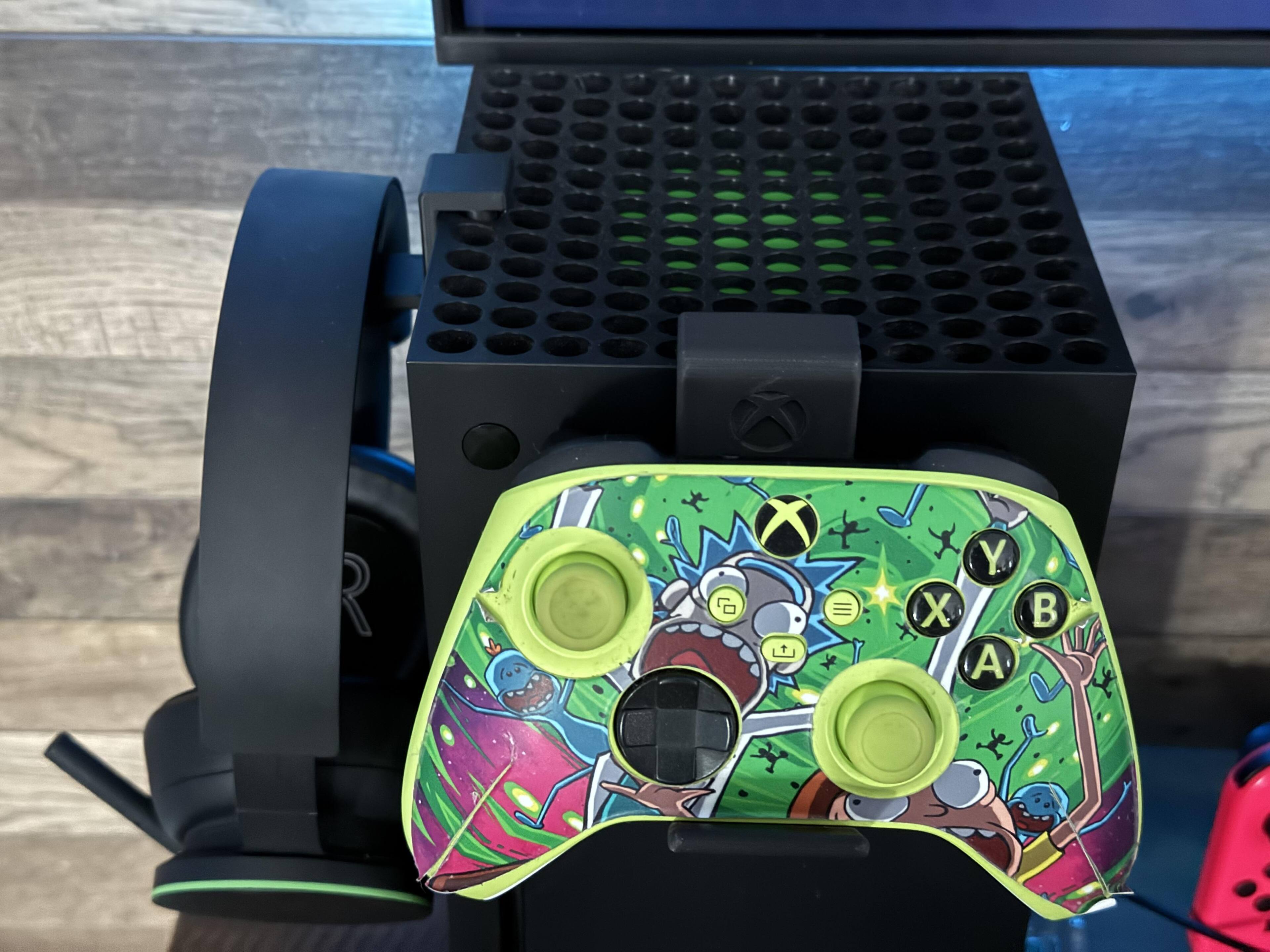 Customer provided, click to load a larger version