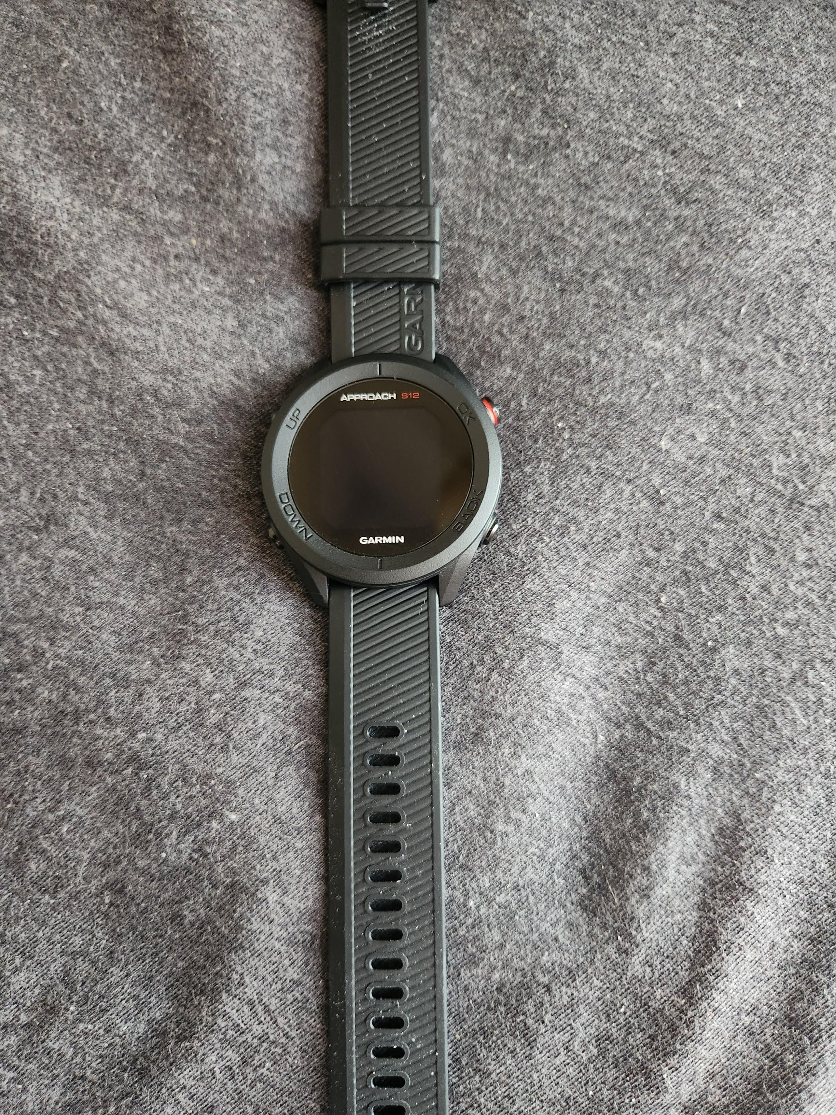 Garmin Approach S12 GPS Smartwatch 33mm Fiber Reinforced Polymer