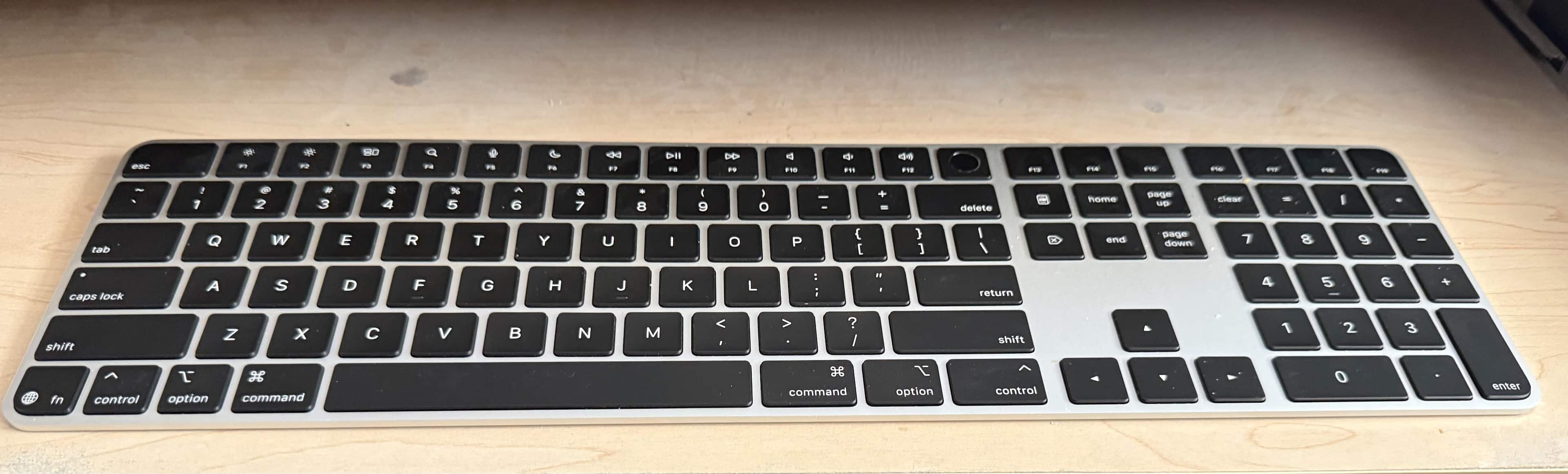 Magic Keyboard with Touch ID and Numeric Keypad for Mac models