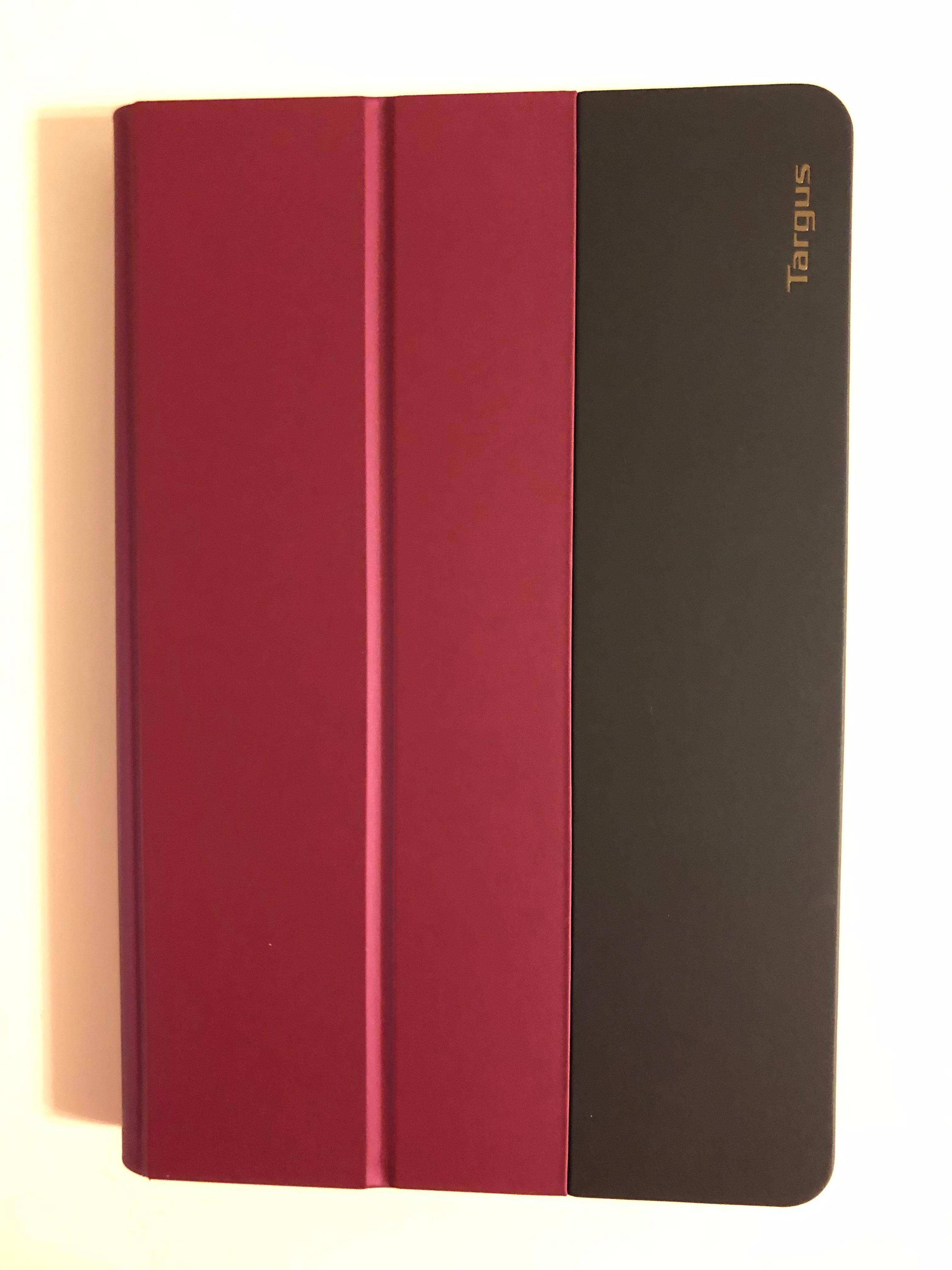 Outside of tablet cover is attractive., click to load a larger version