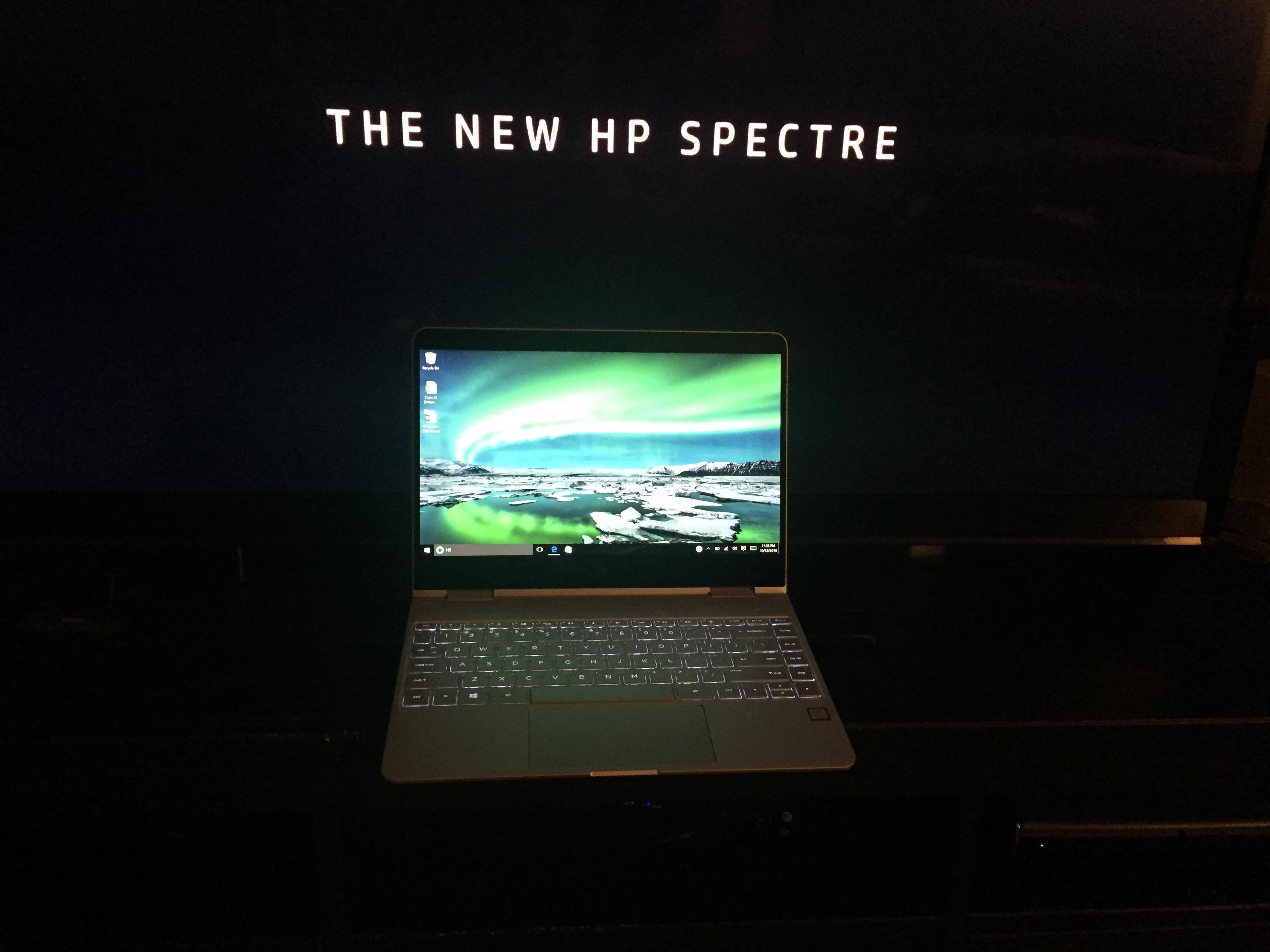 Topped off my night to see my laptop on tv!, click to load a larger version