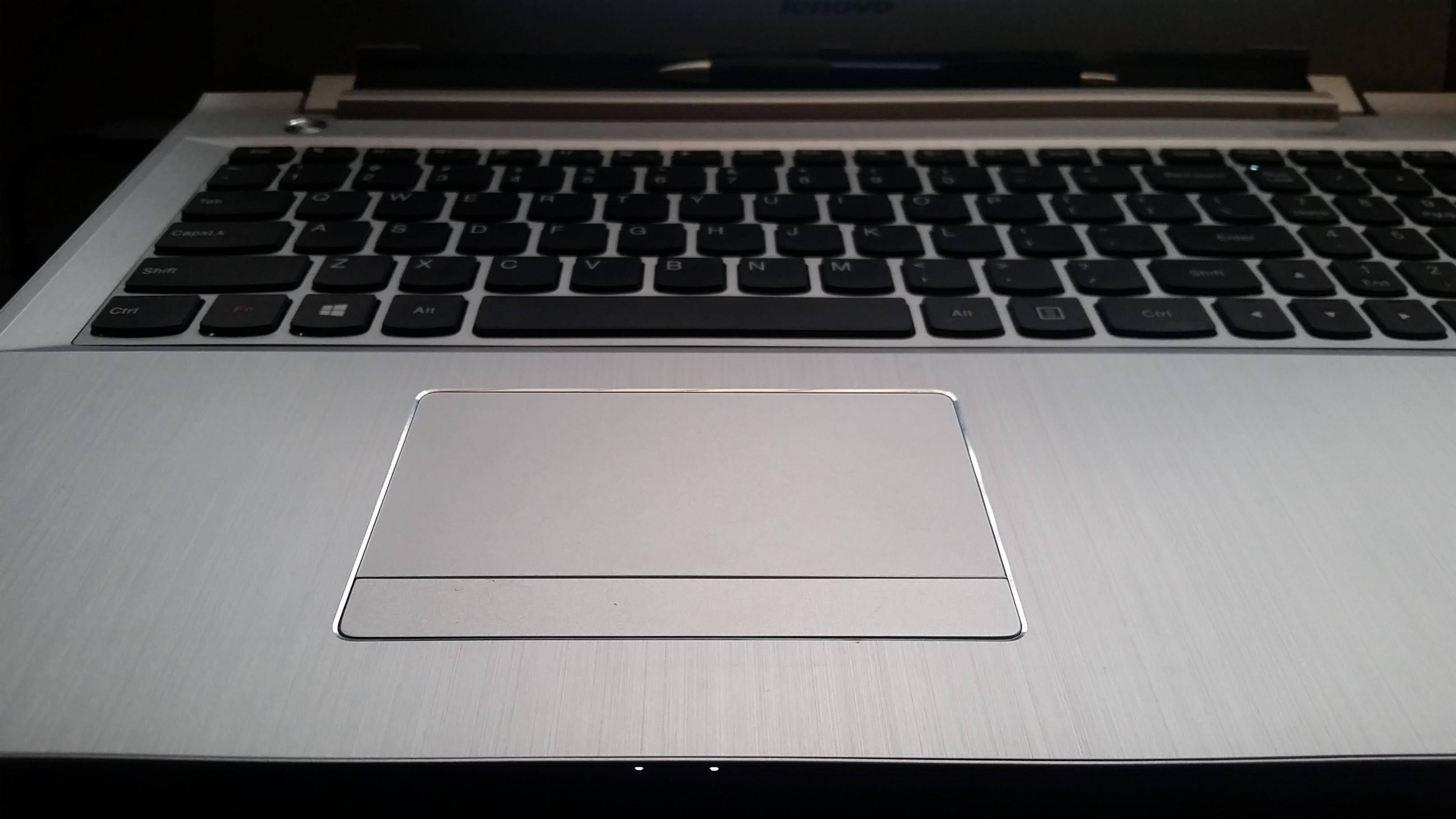 Edge of laptop is uncofortable, click to load a larger version