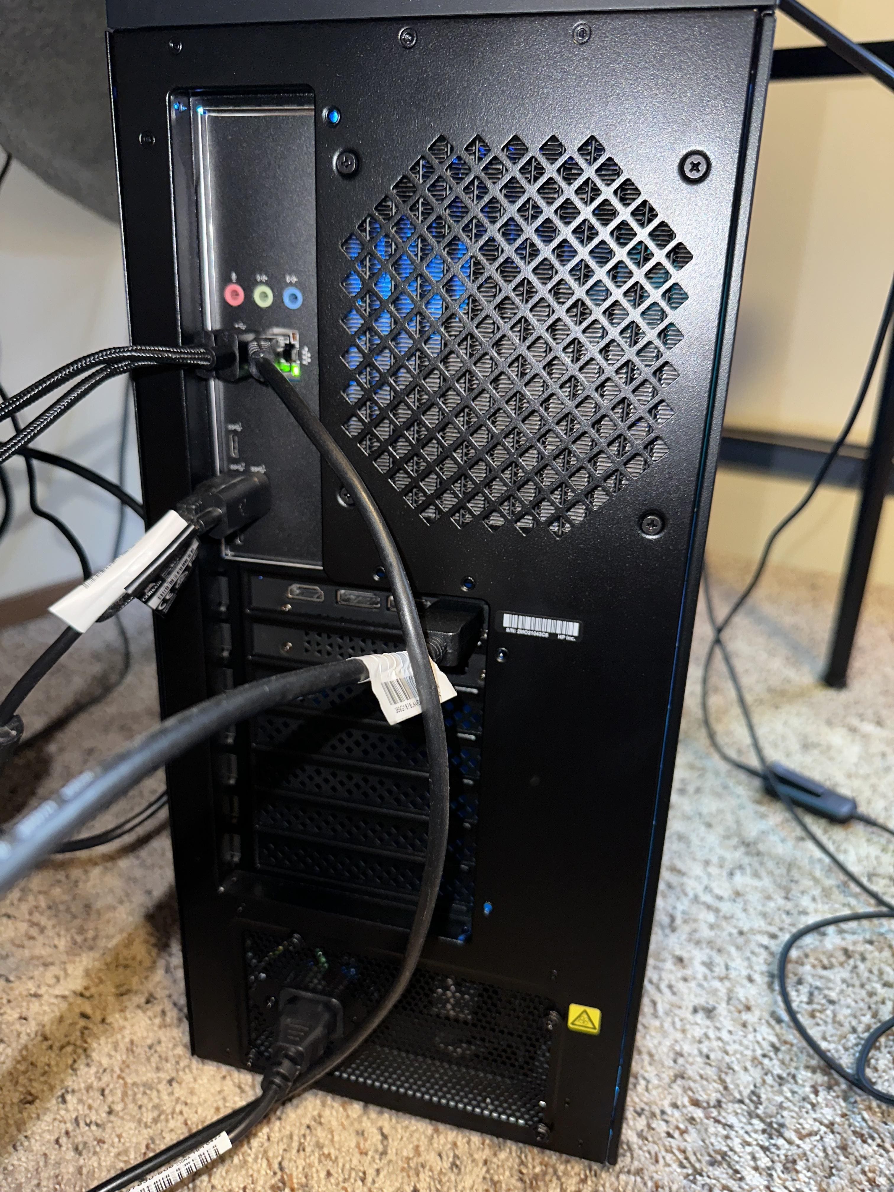 HP OMEN 40L Gaming Desktop Intel Core i7 12700KF HyperX 16GB