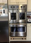 Viking® 7 Series 30 Professional Built In Double Electric French Door Wall  Oven
