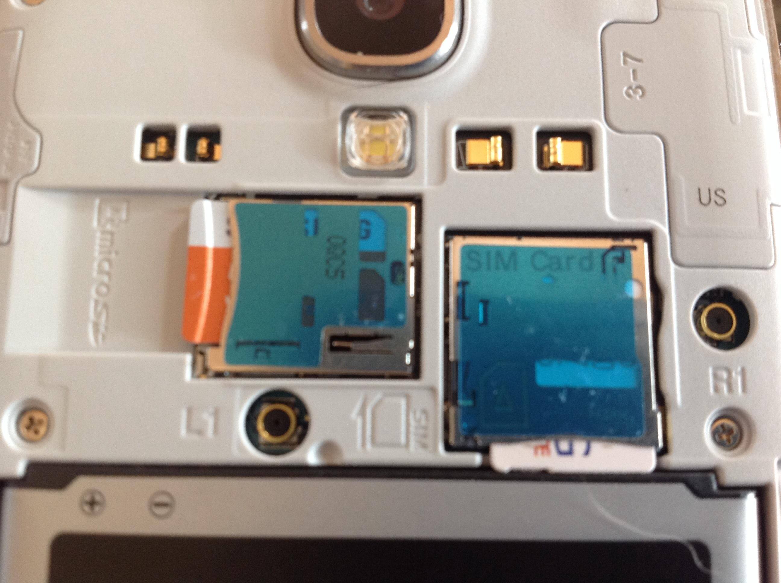Micro sd card on left, click to load a larger version