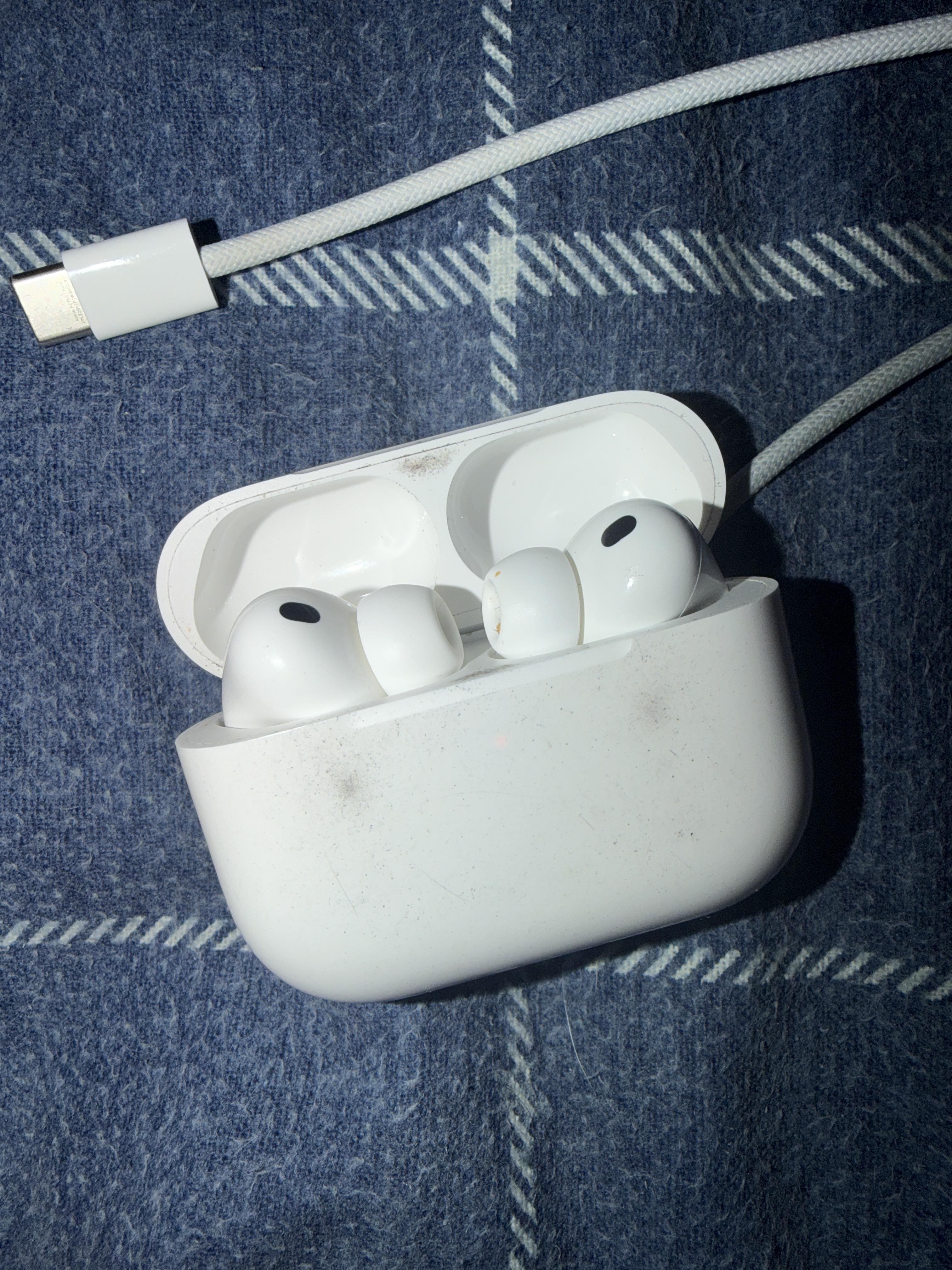 Apple AirPods Pro 3, Wireless Active Noise Cancelling Earbuds with