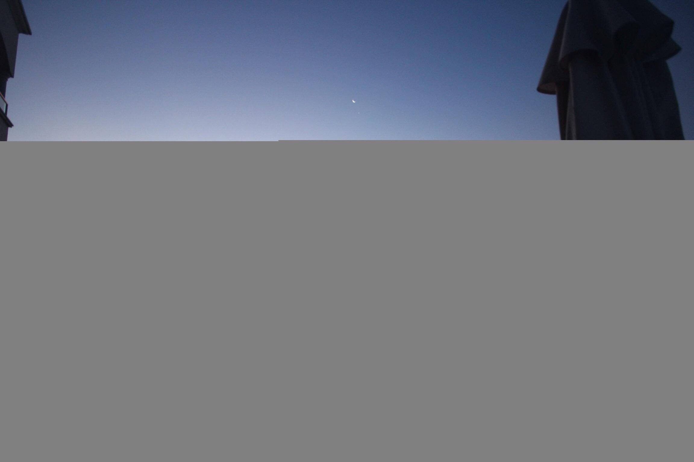 Memory card corrupted files on its own, click to load a larger version