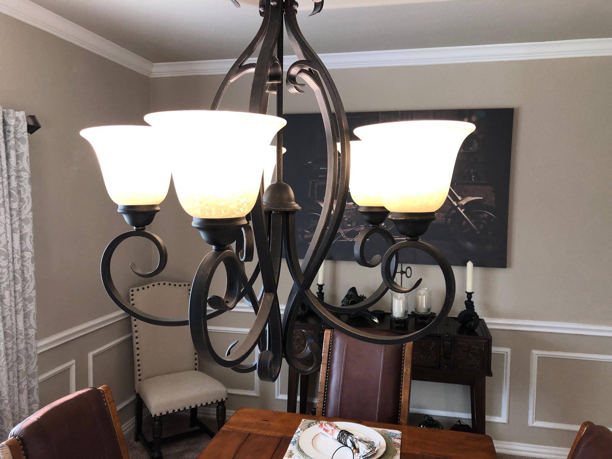 Daylight white, 100% brightness., click to load a larger version