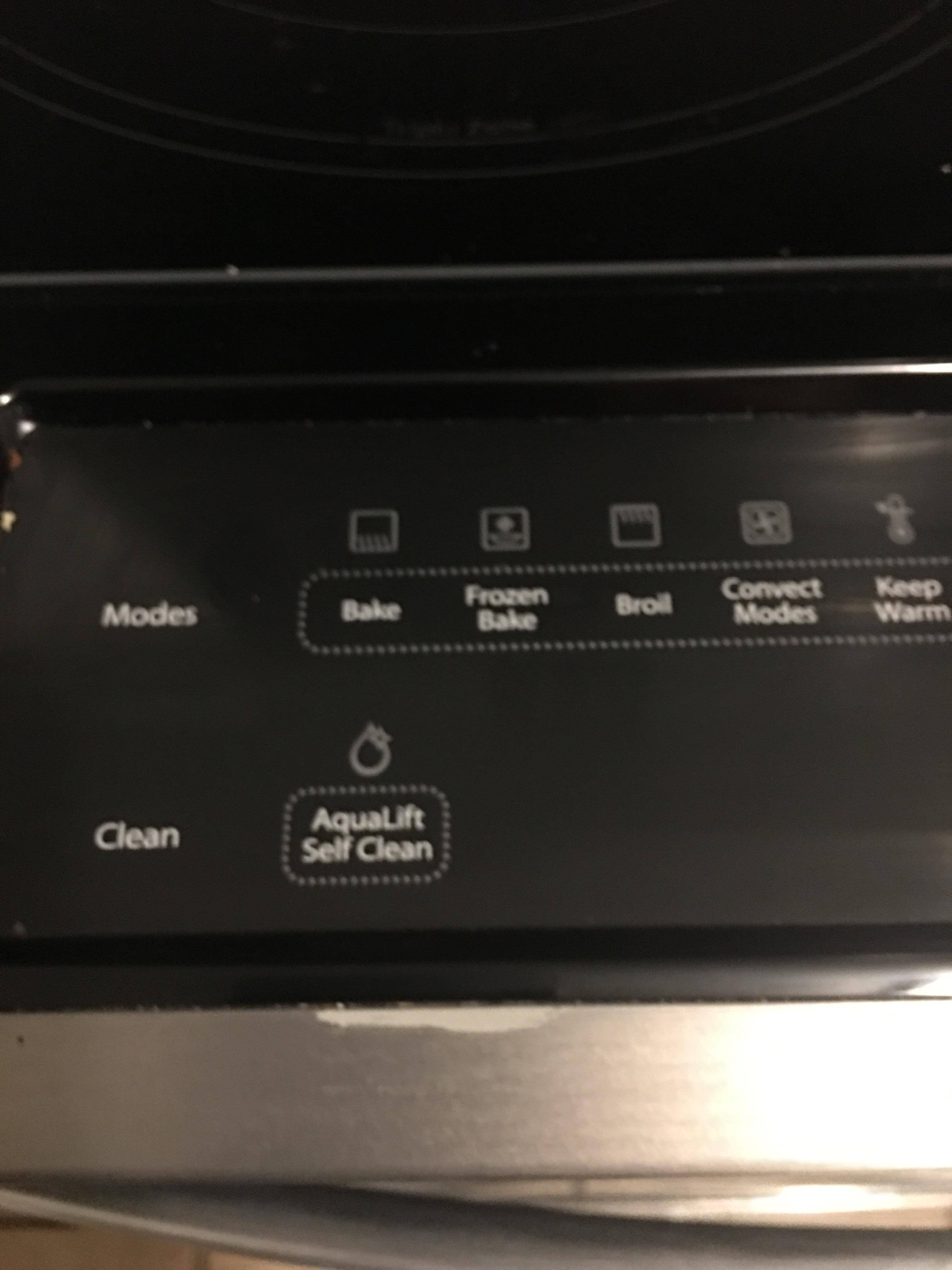 Best Buy: Whirlpool 6.4 Cu. Ft. Self-Cleaning Electric Convection Range