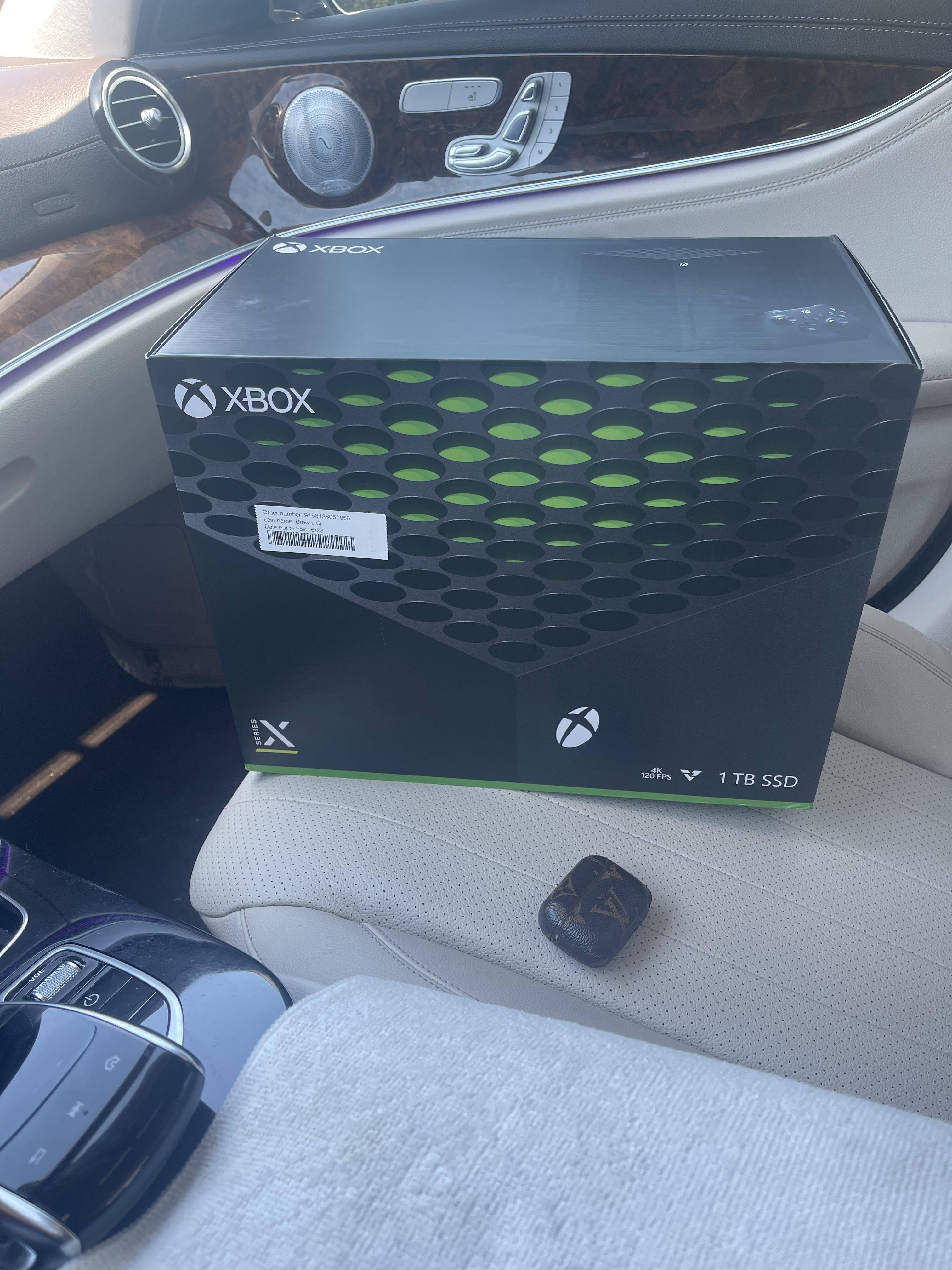 Customer provided, click to load a larger version