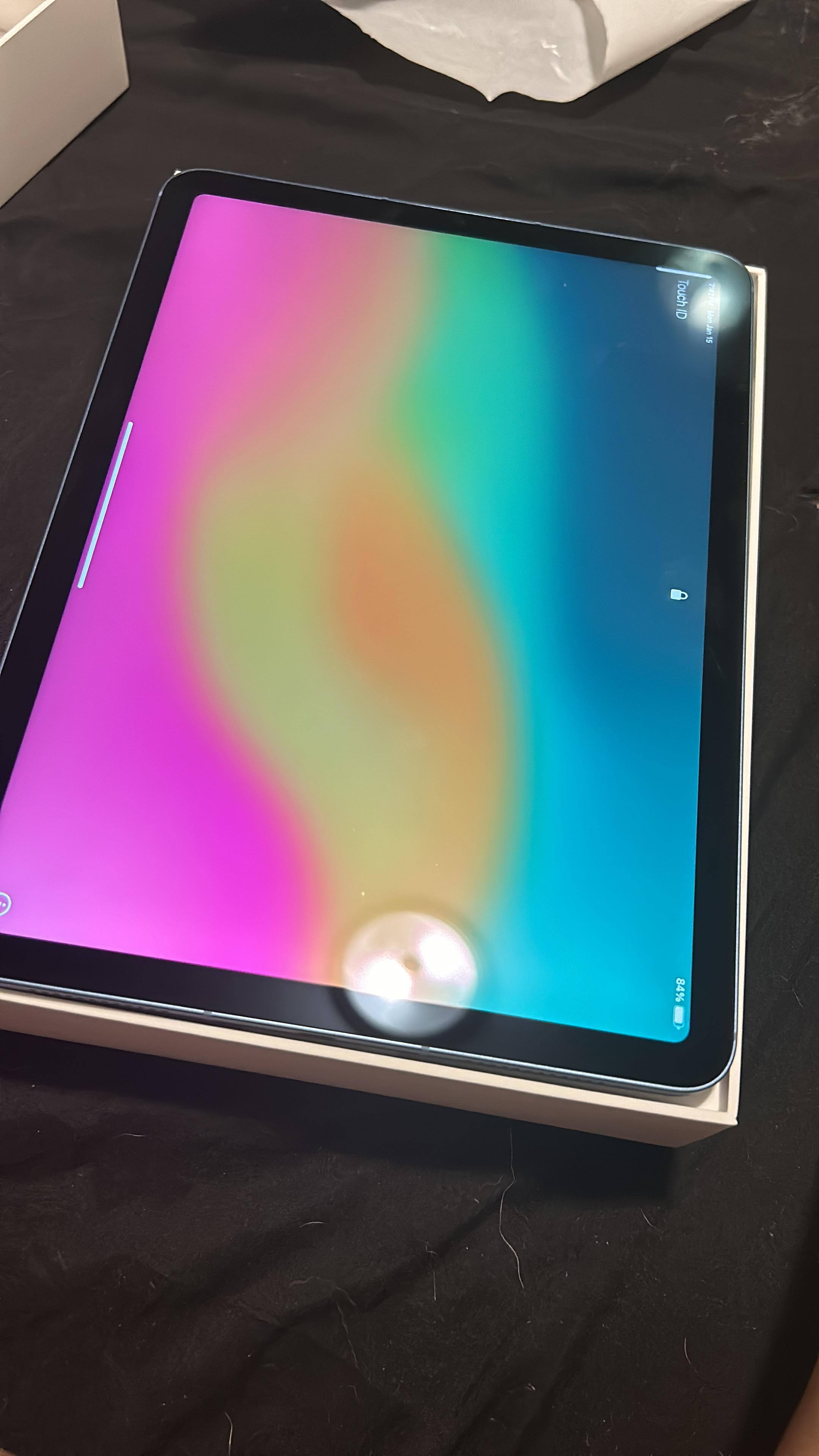 Apple 10.9 Inch iPad Air (5th Generation) M1 Wi Fi +